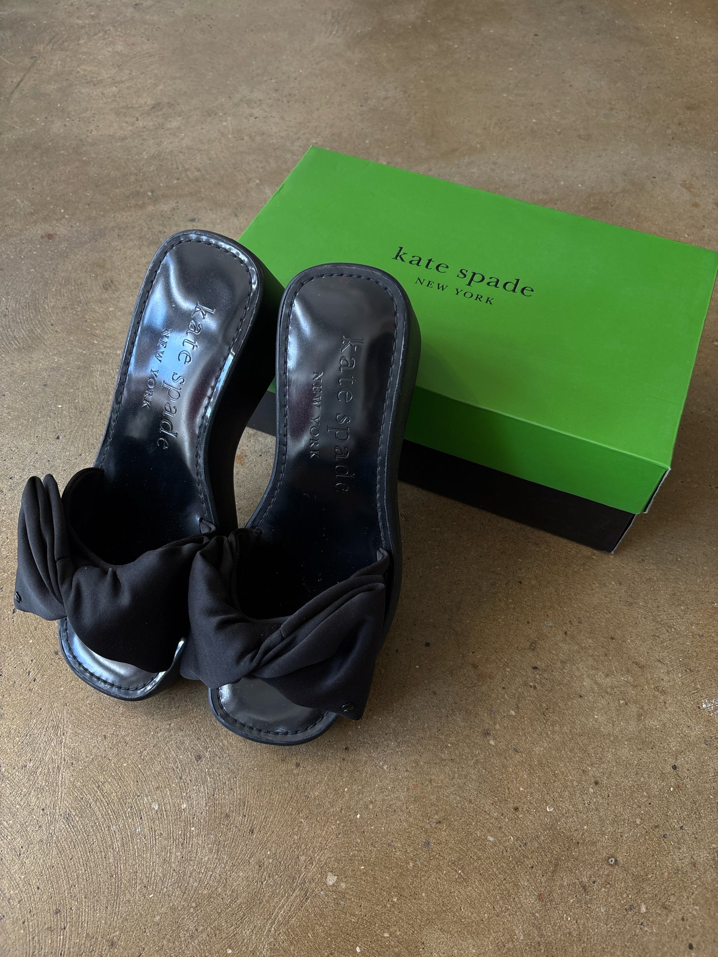 Kate Spade Shoe Size 6 Black Wedge