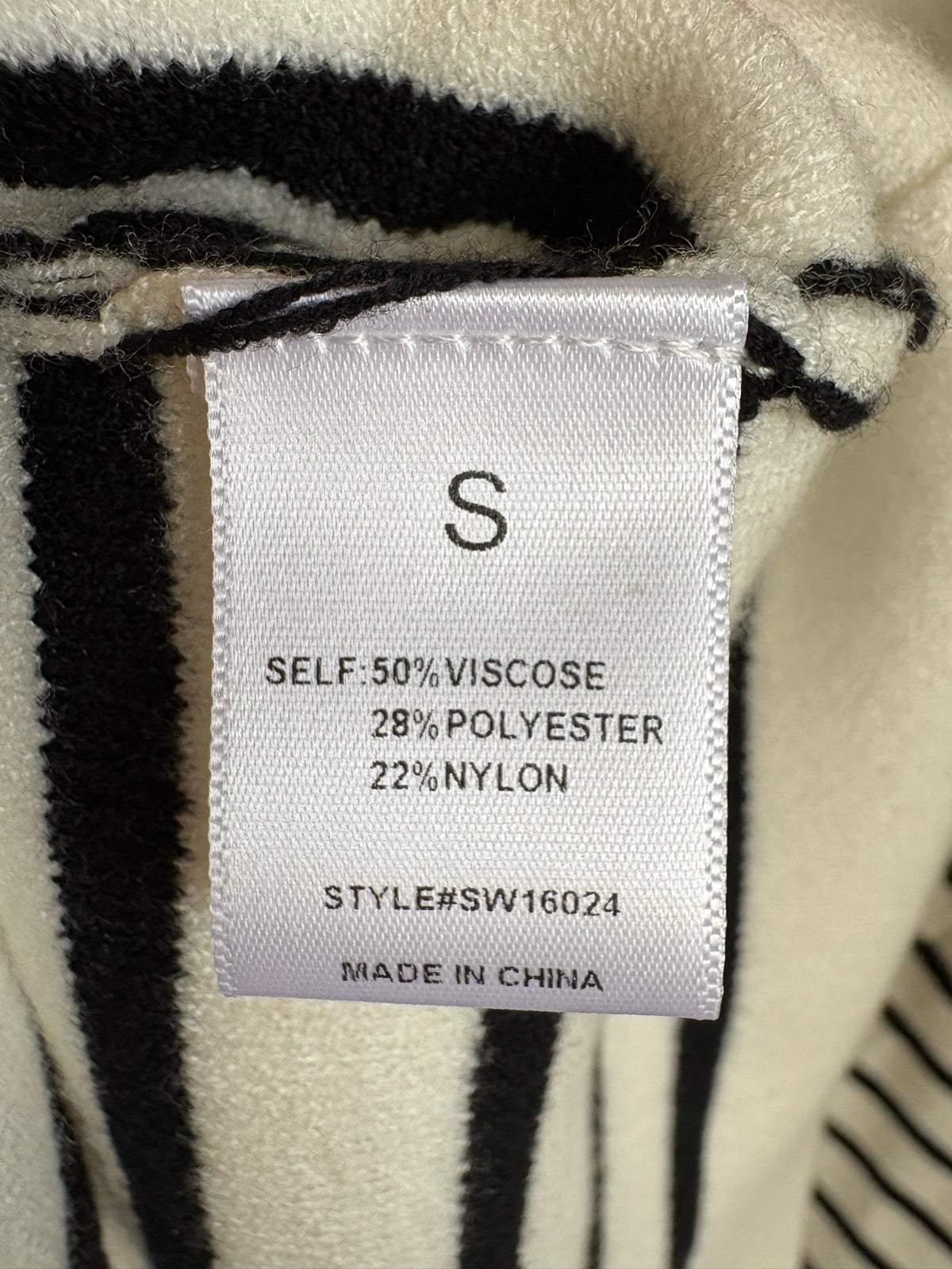 SEE AND BE SEEN Size S B&W Sweater