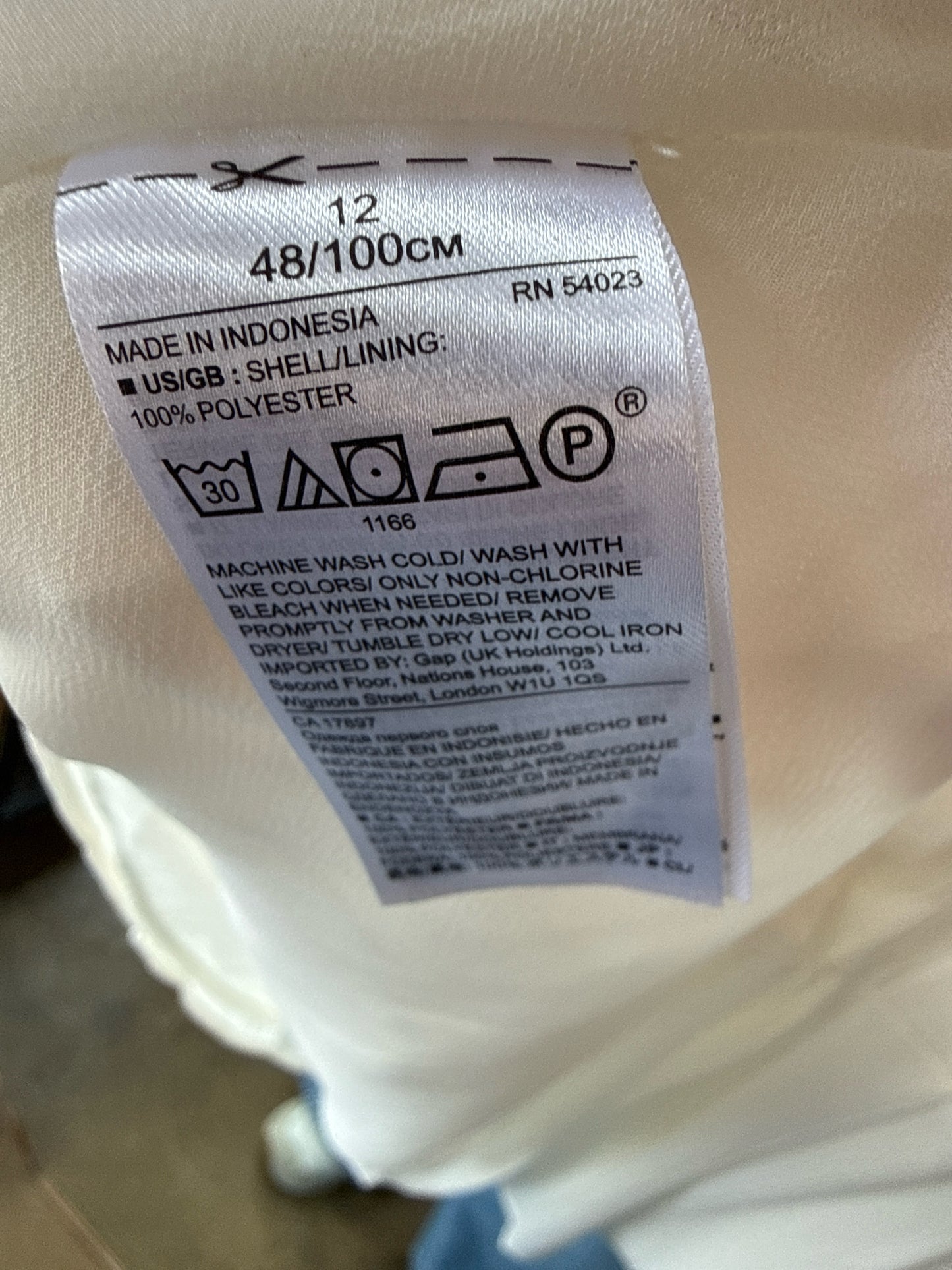 Banana Republic Size 12 Cream Top