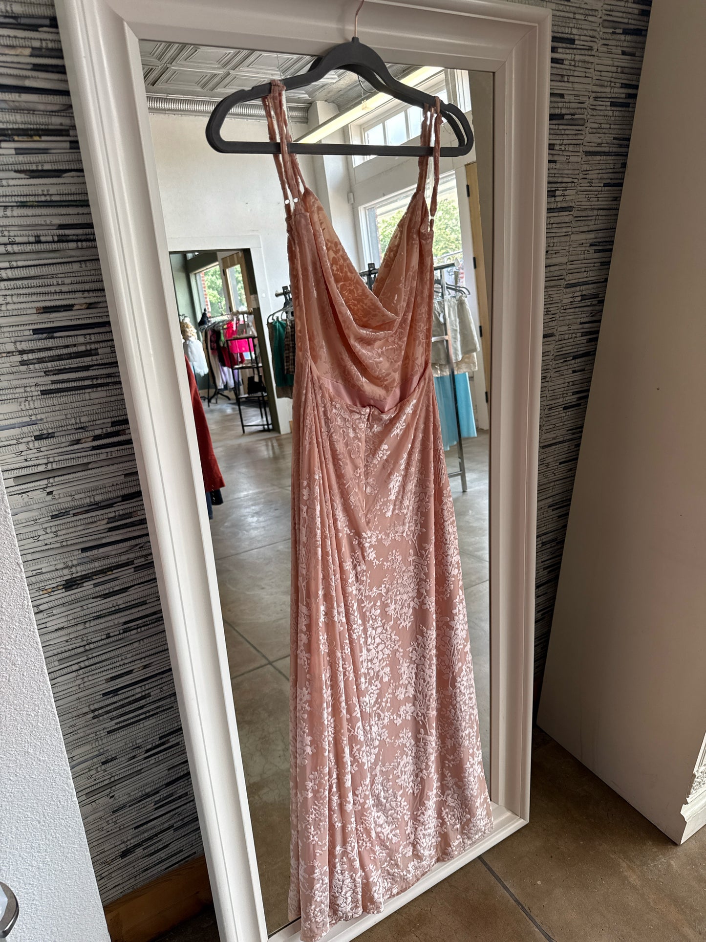 Princess Polly Size 4 Light Pink Dress