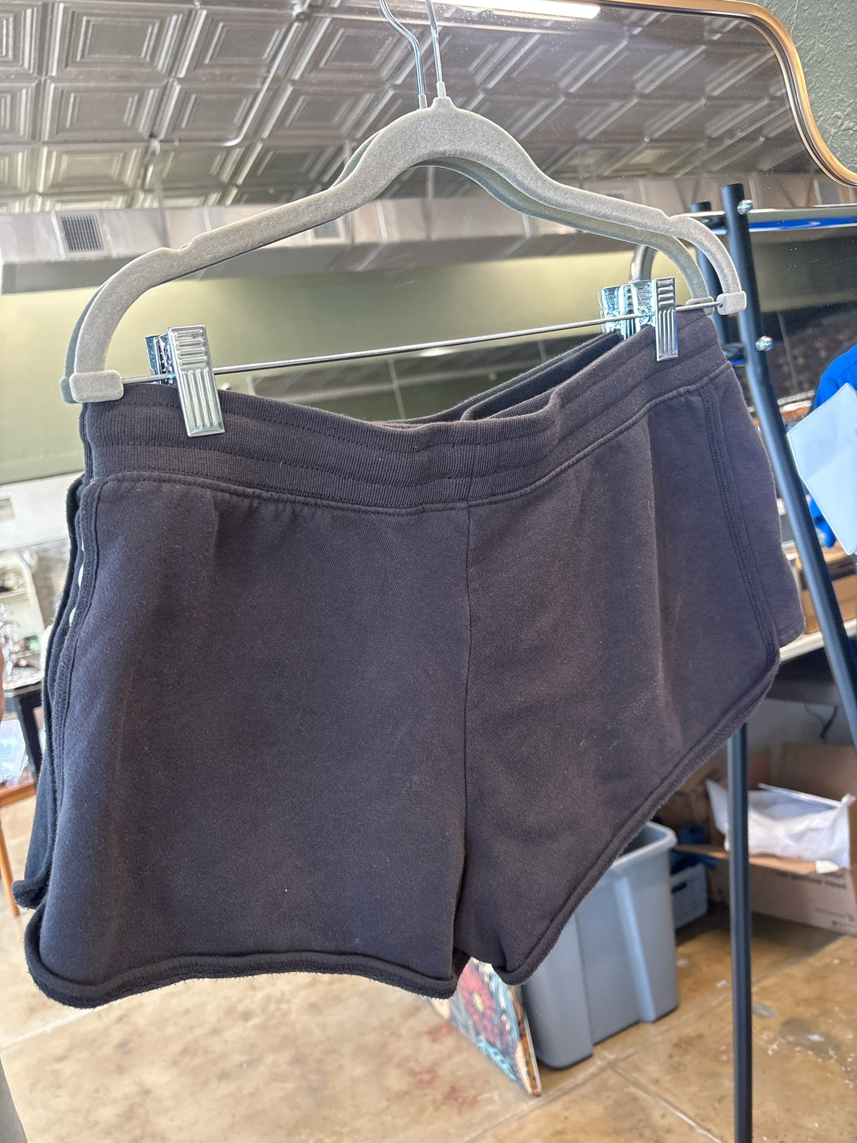 Life is Good Size M Charcoal Shorts