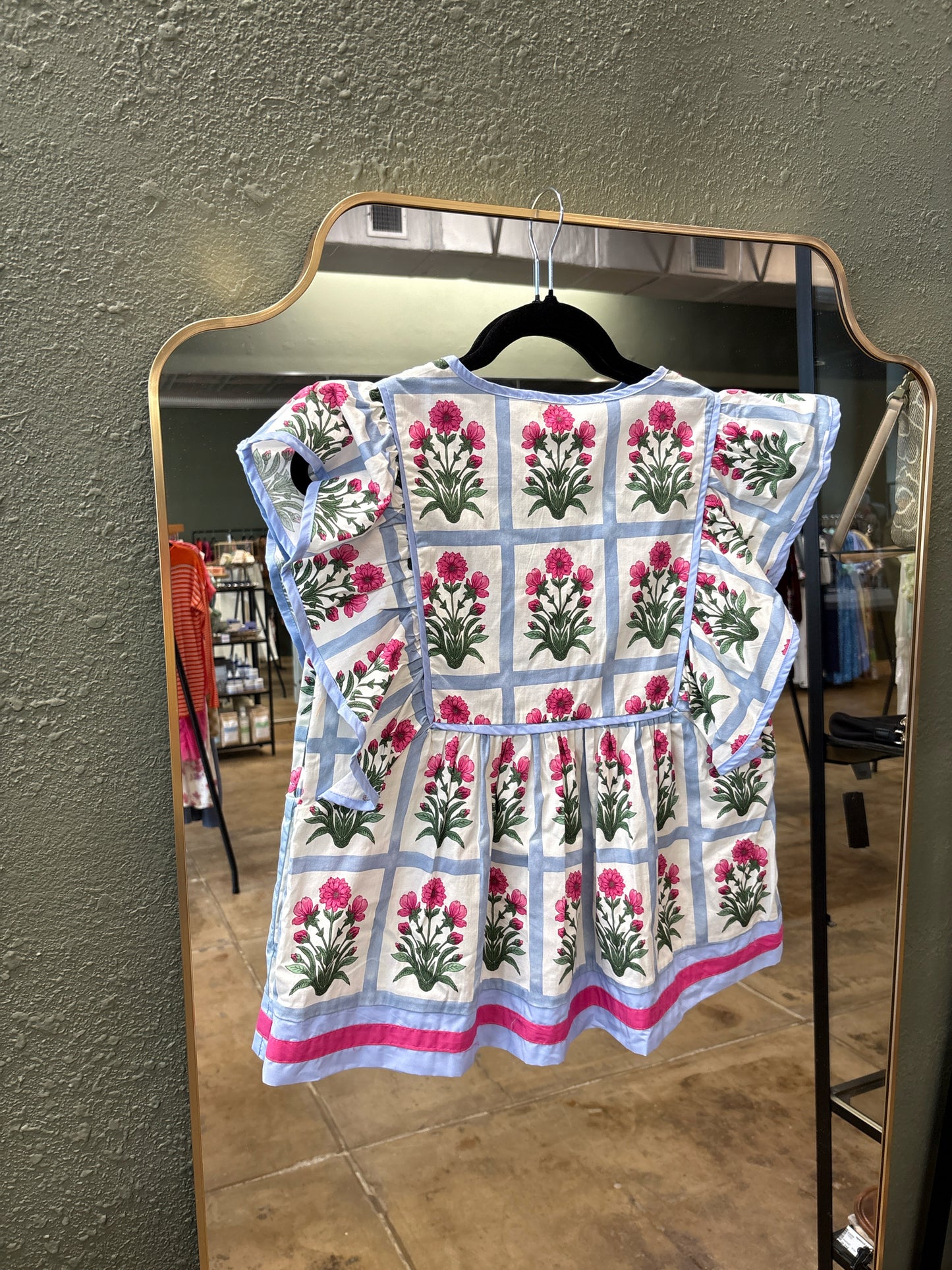 entro Size S Blue/Pink Top