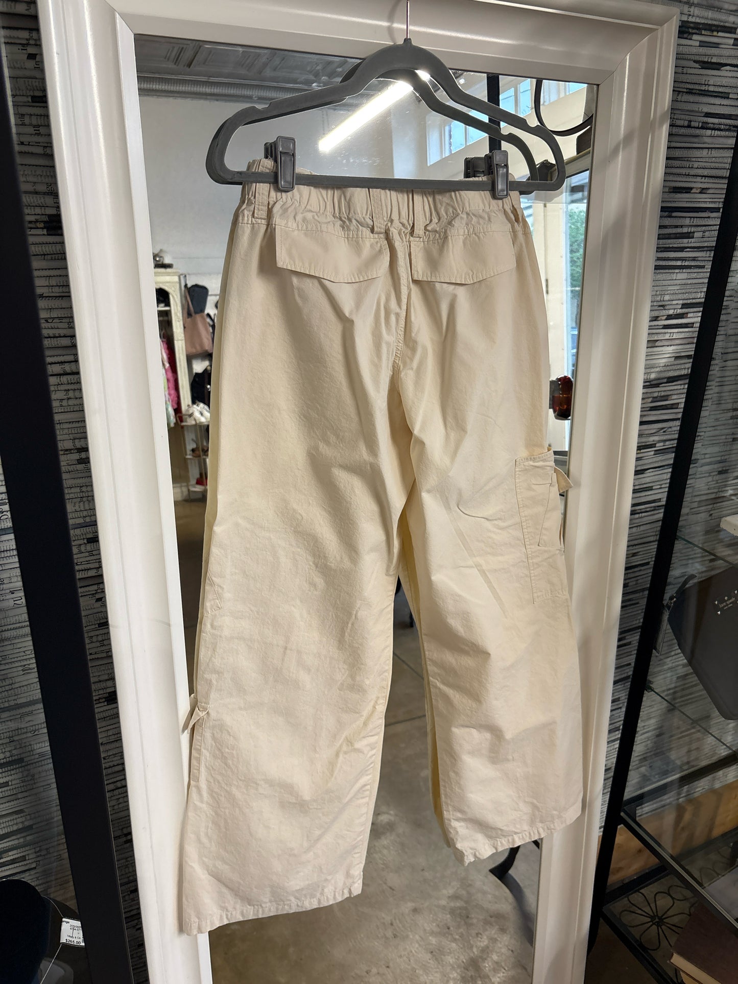 Elodie Size S Cream wide leg Pants