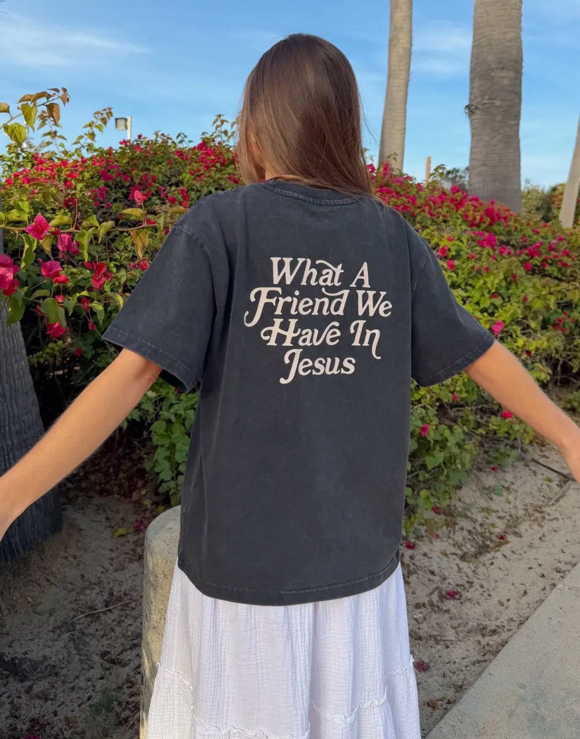 Elevated Faith Size L Black Tee