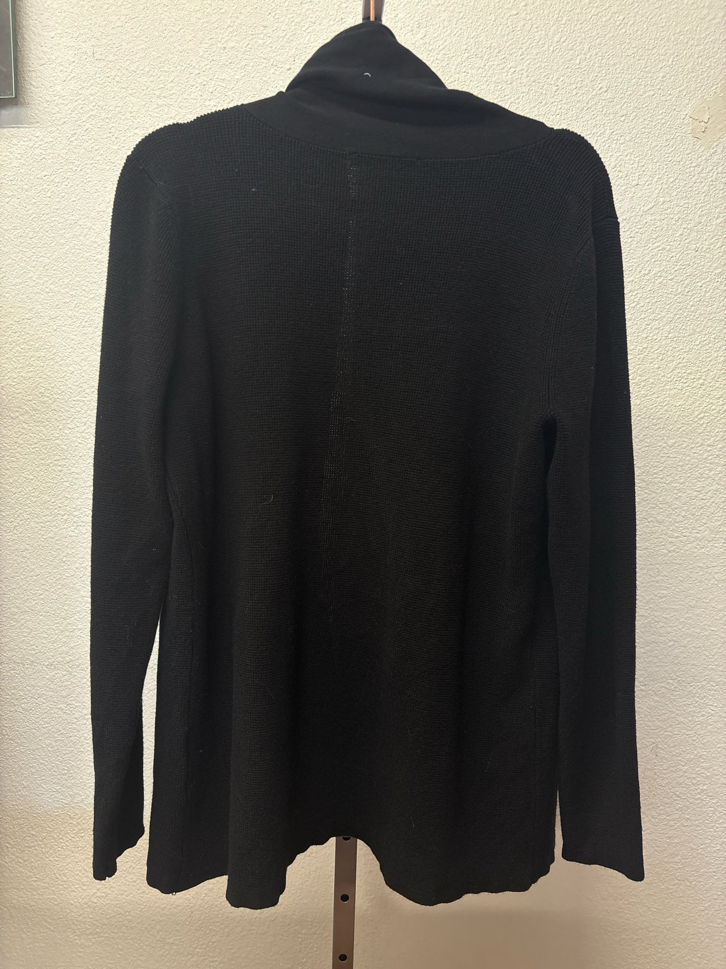 Cyrus Size L Sweater