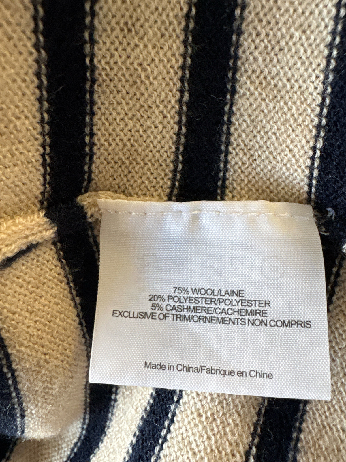Tory Burch Size XL Navy/Beige Sweater