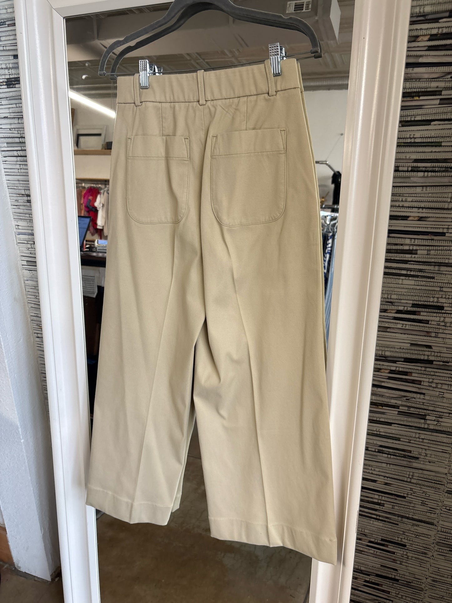 Spanx Size M Khaki Pants