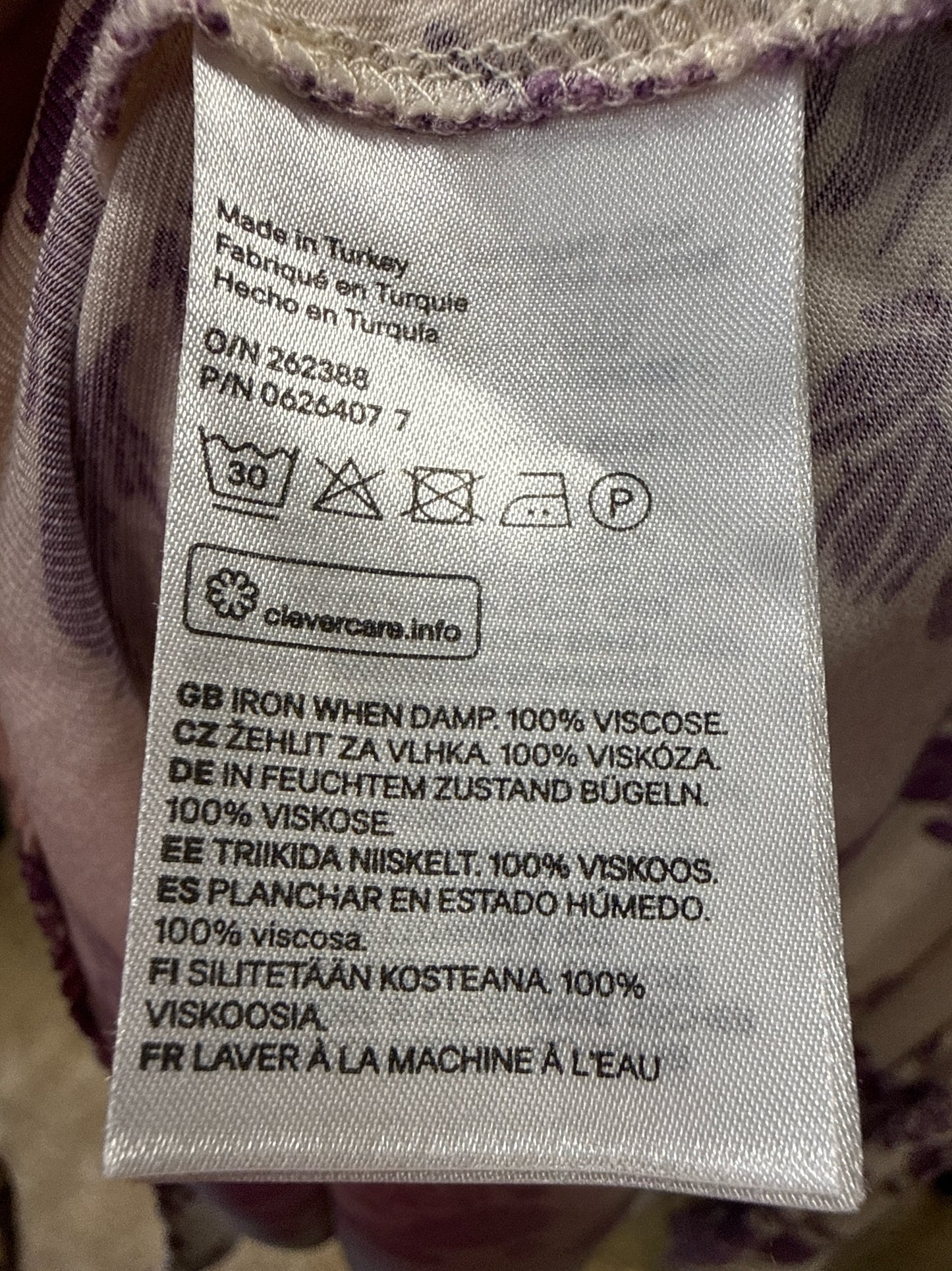 H&M Size 4 Cream/Purple Skirt