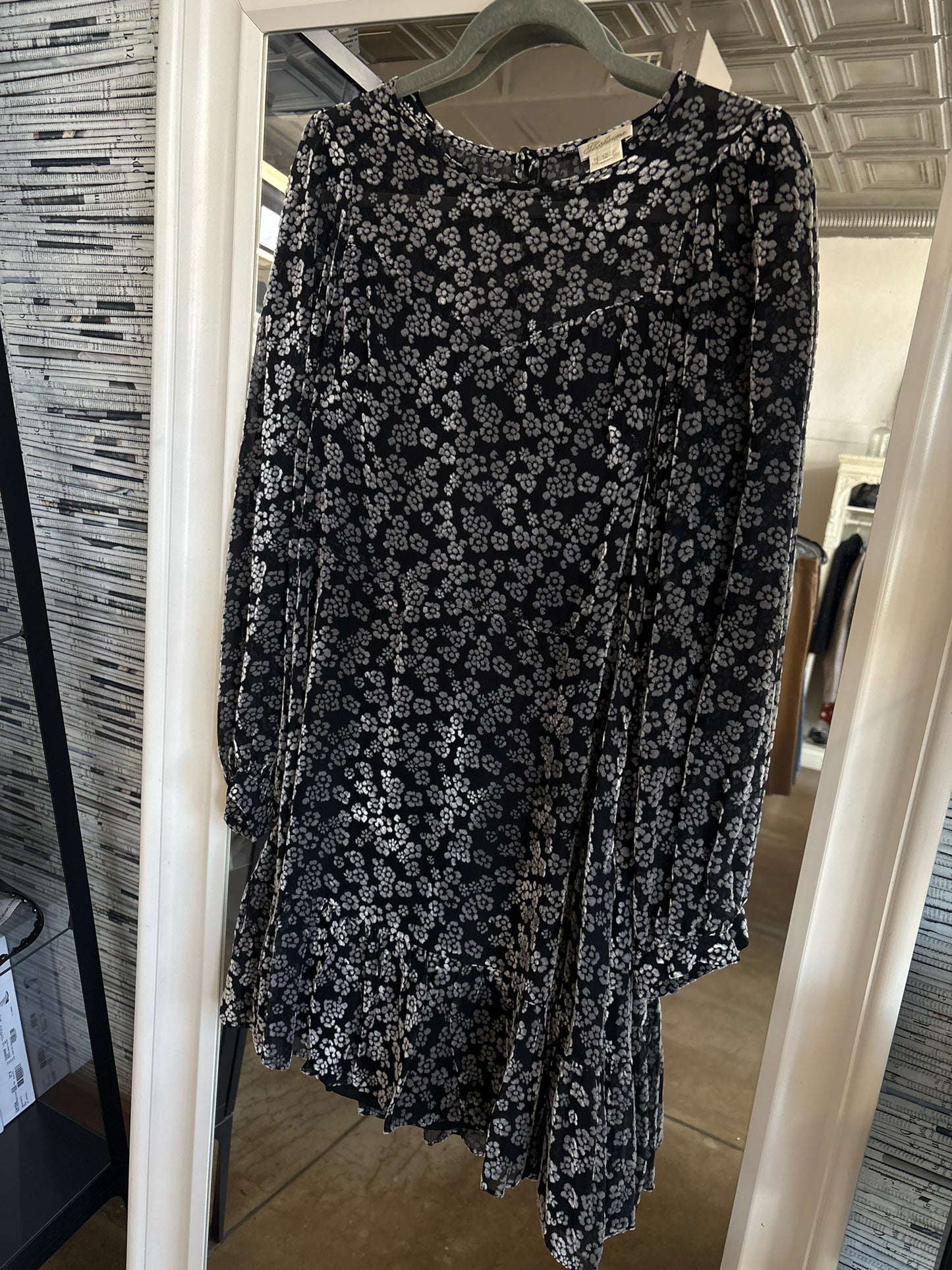Shoshanna Size 12 B&W Floral Dress