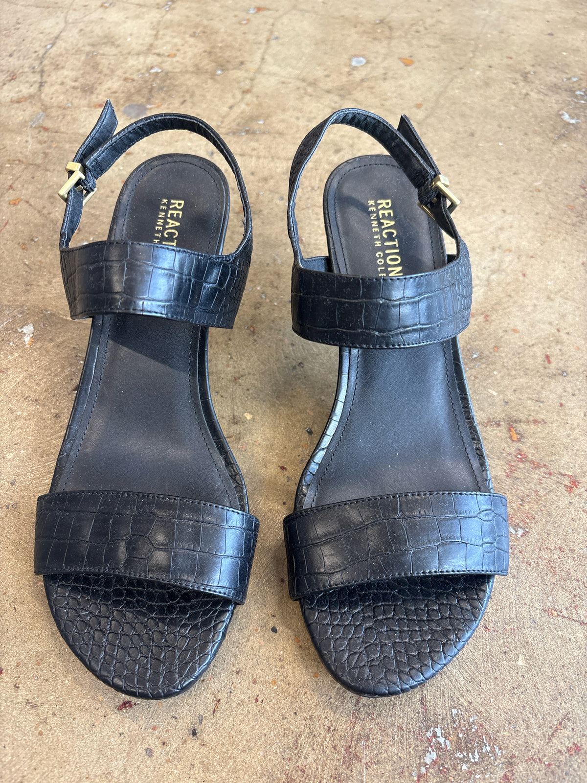 kenneth cole Shoe Size 8.5 Black Heels