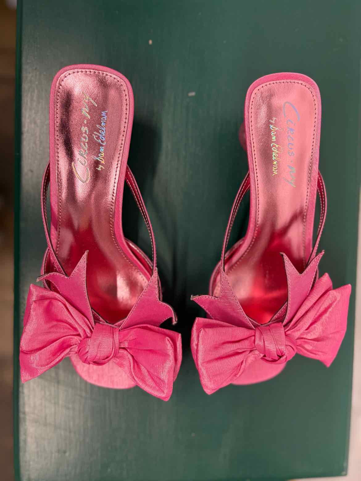 CIRCUS Shoe Size 7 Bubblegum bow Heels