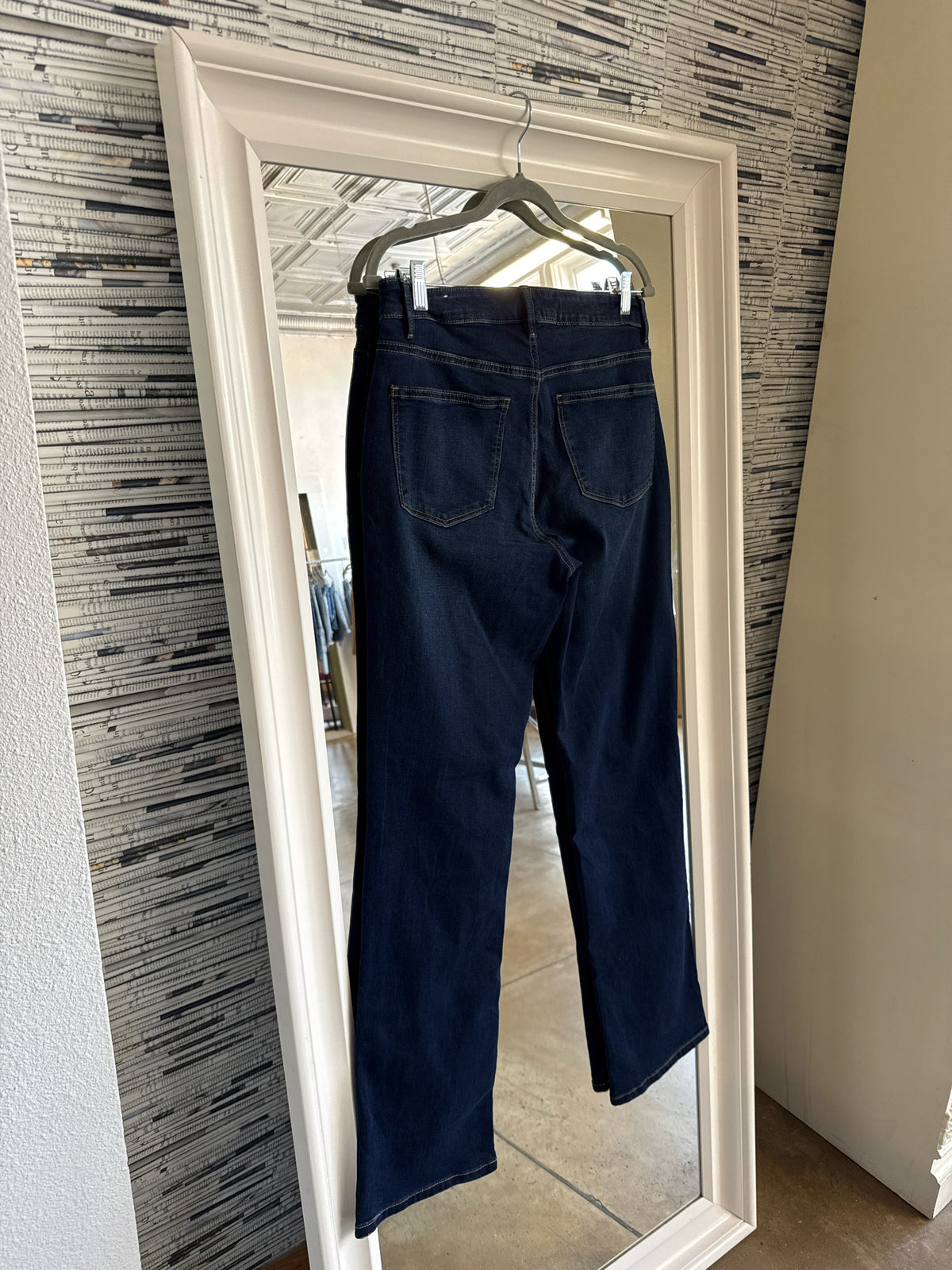 TALBOTS Size 6 Denim Jeans