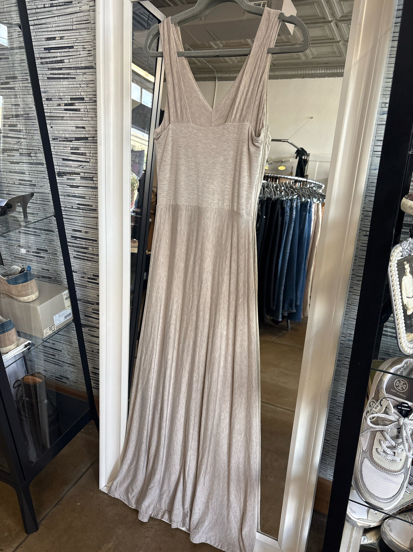 Adrienne Vittadini Size S Dress