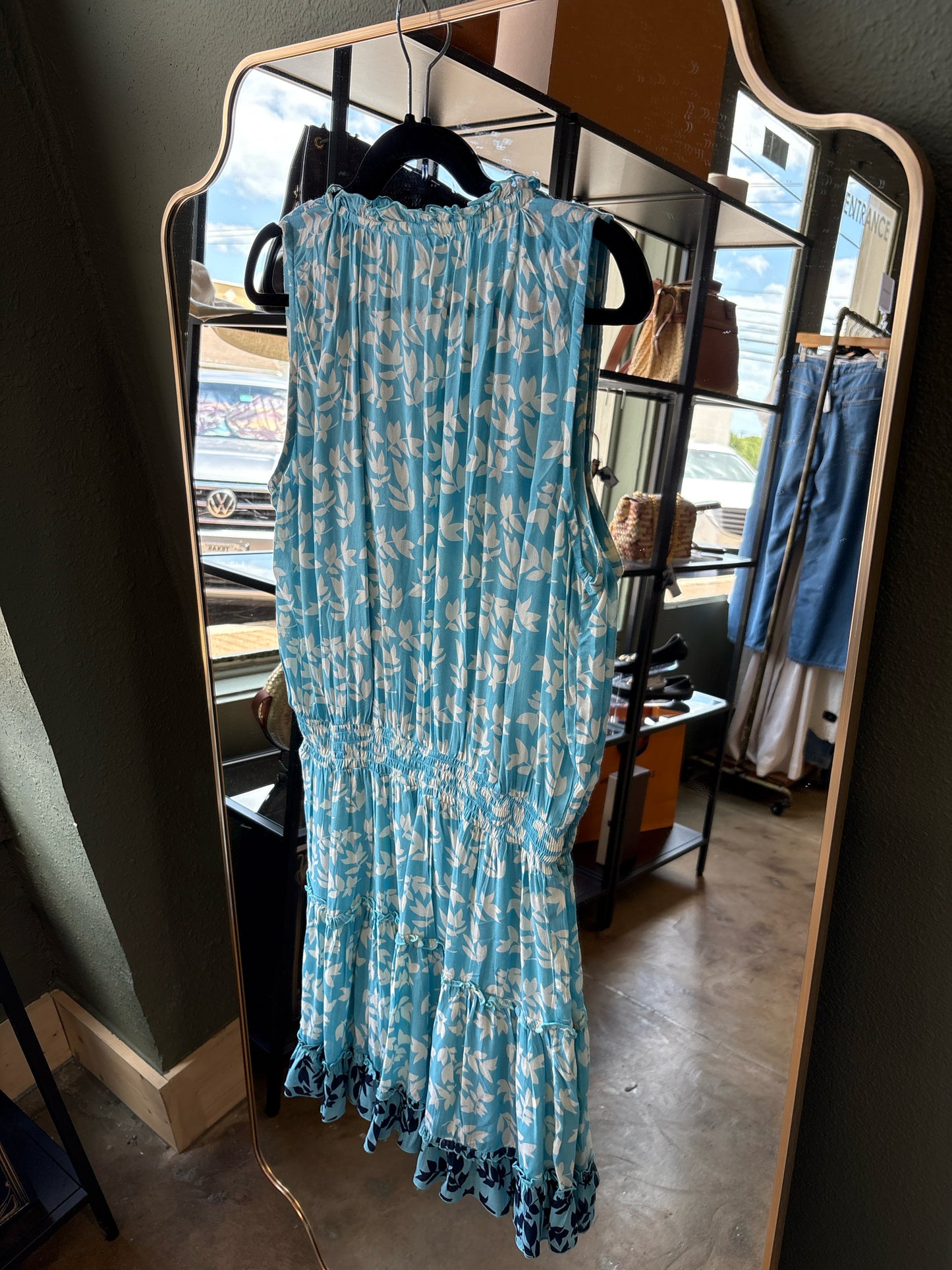 Coolchange Size L Dress