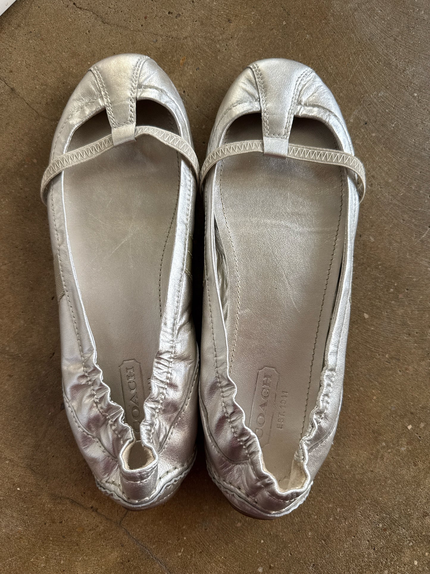 COACH Shoe Size 8.5 Silver Flats