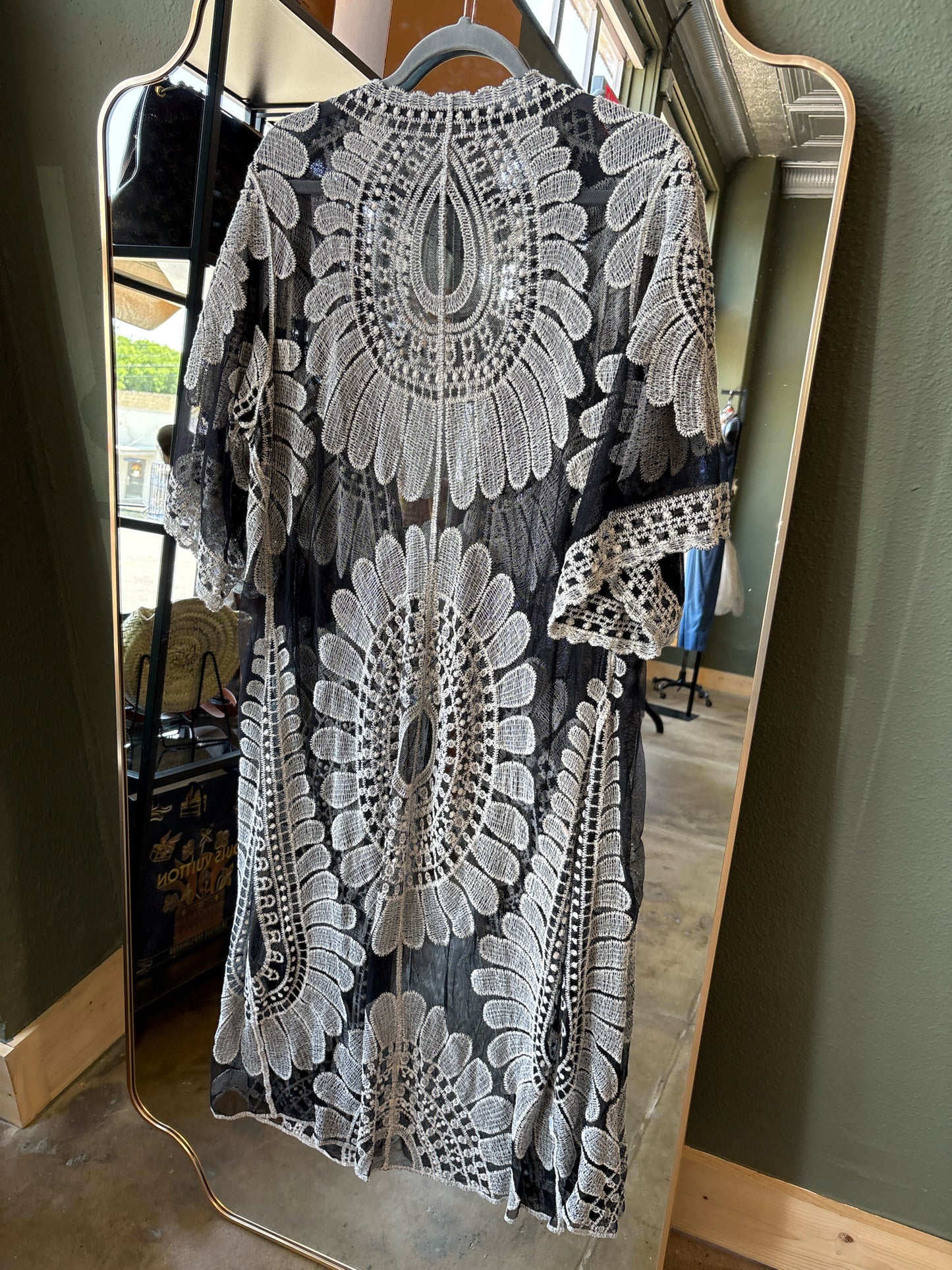 Black & Off White Lace Kimono/Shawl