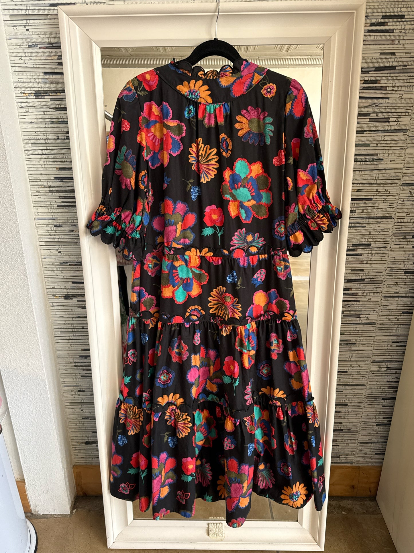Farm RIO Size XL Black/Multi Dress