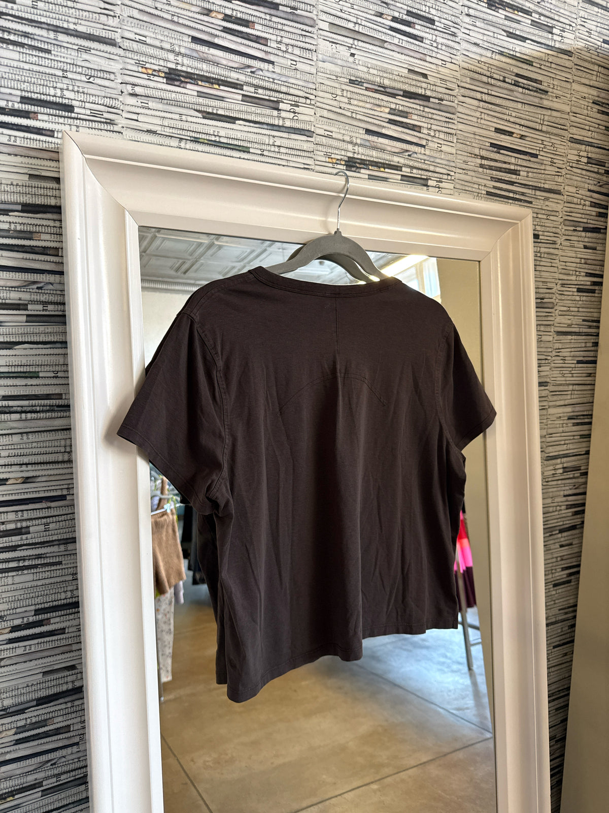 Lululemon Brown Tee