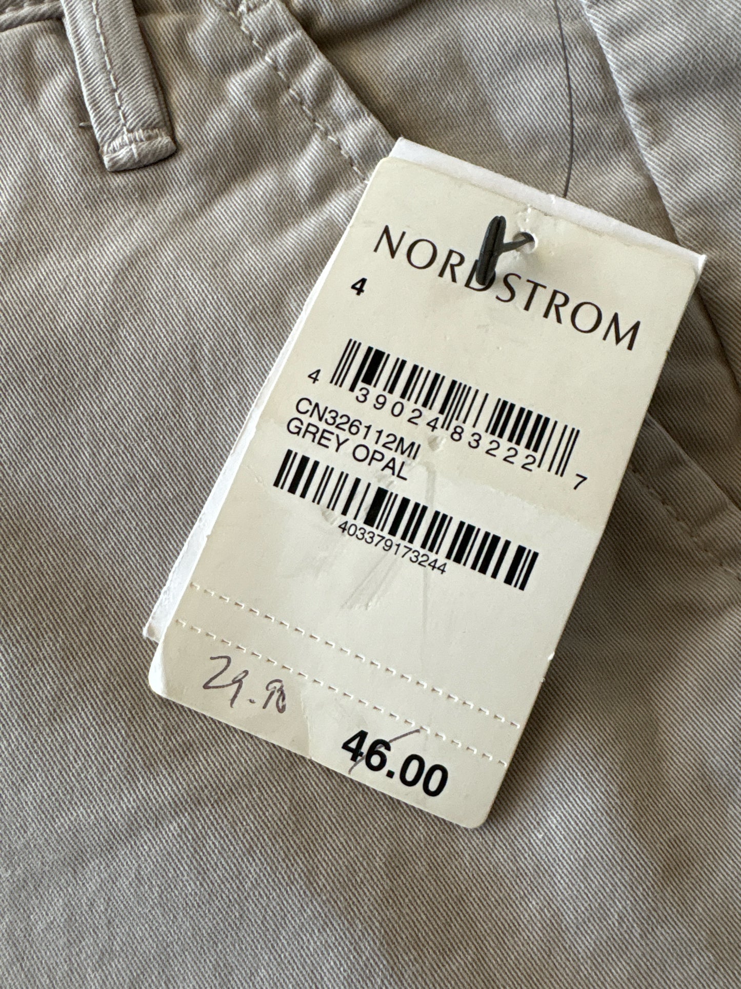 Caslon Size 4 Khaki Shorts