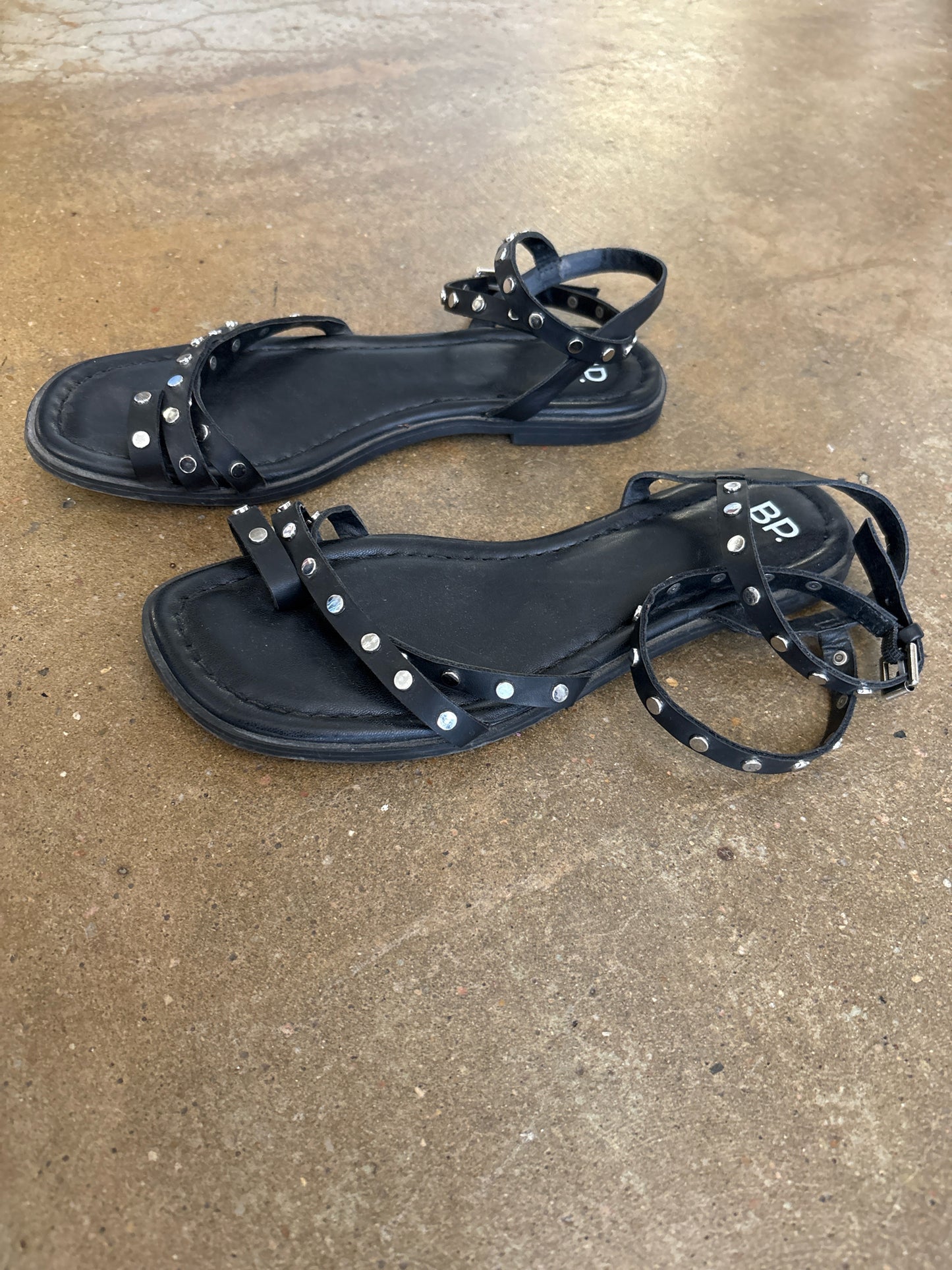 BP Shoe Size 8M Black Sandals