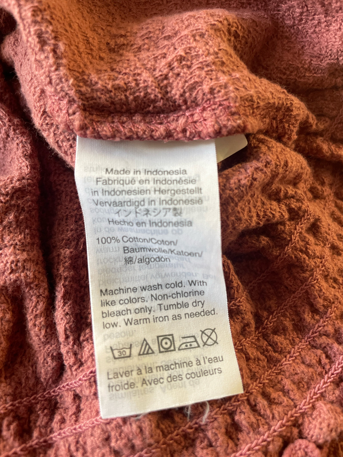 TEXTURES & THREAD Size XS Rose Top