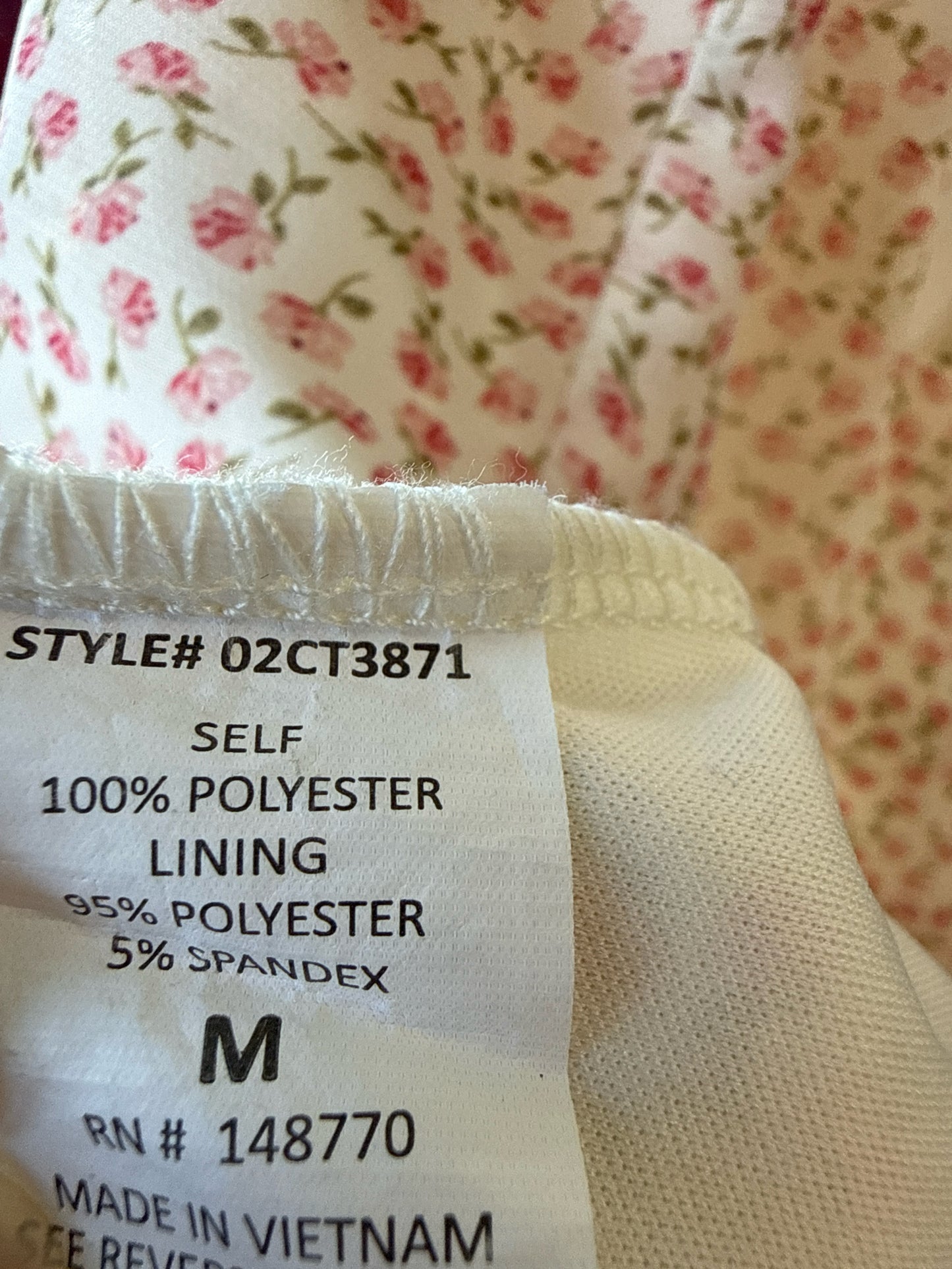 sienna sky Size M pink/white Top