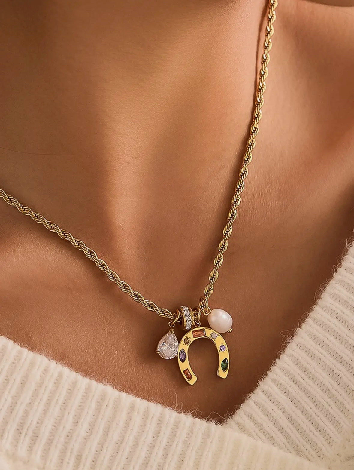 Flanerie Necklace