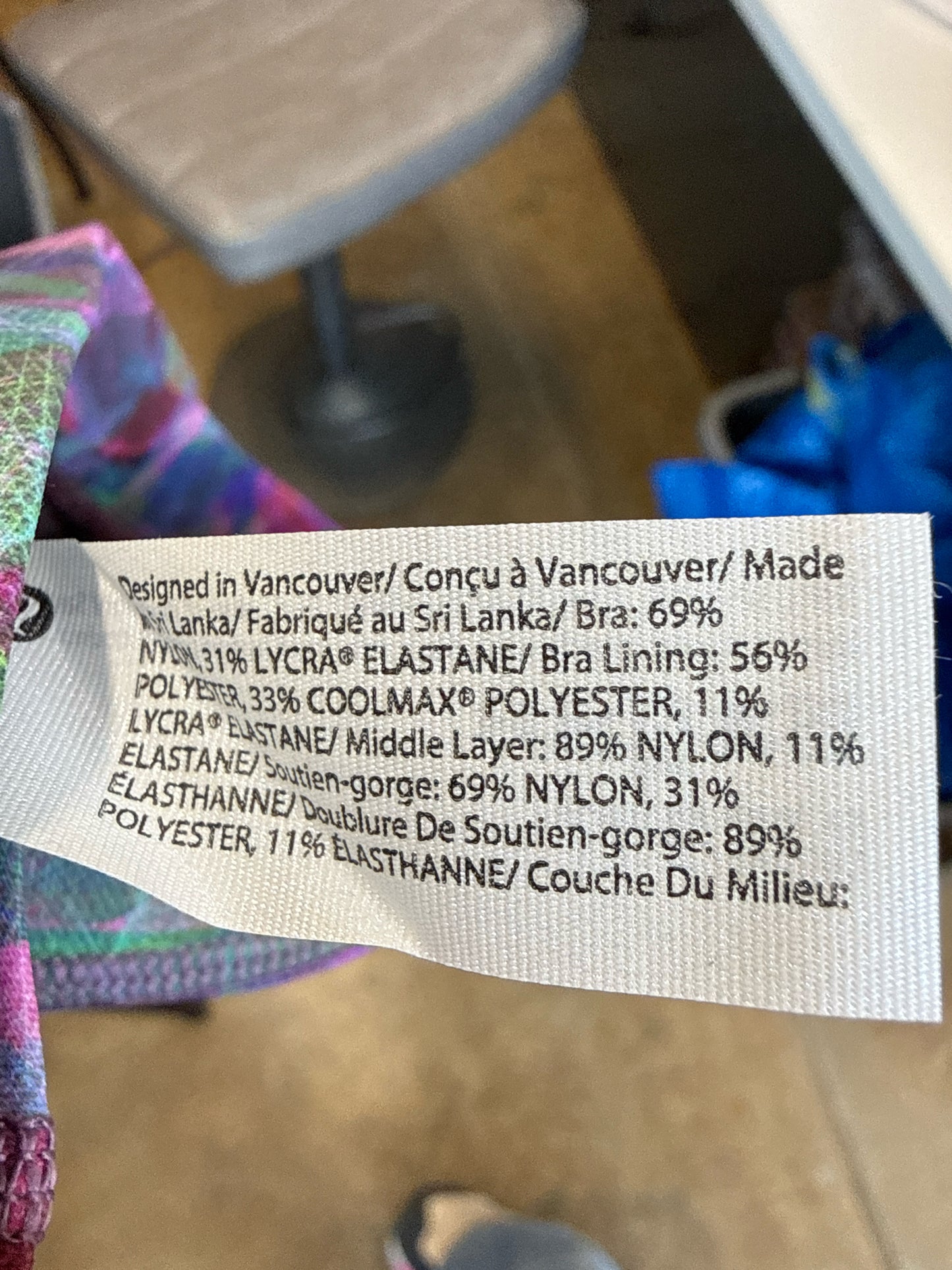 Lululemon Size 2 Green/Purple Sportsbra