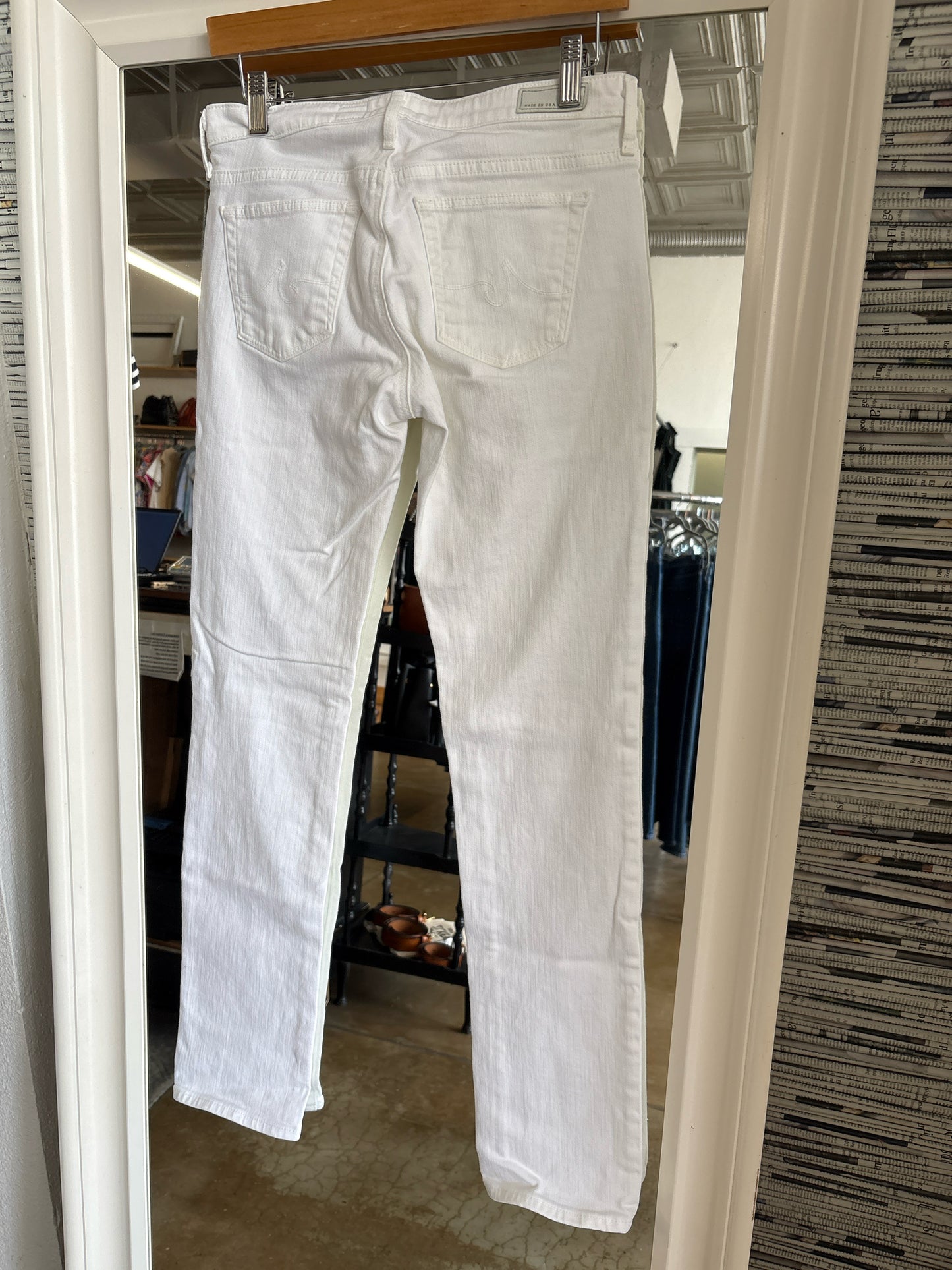 AG Size 28 White Jeans