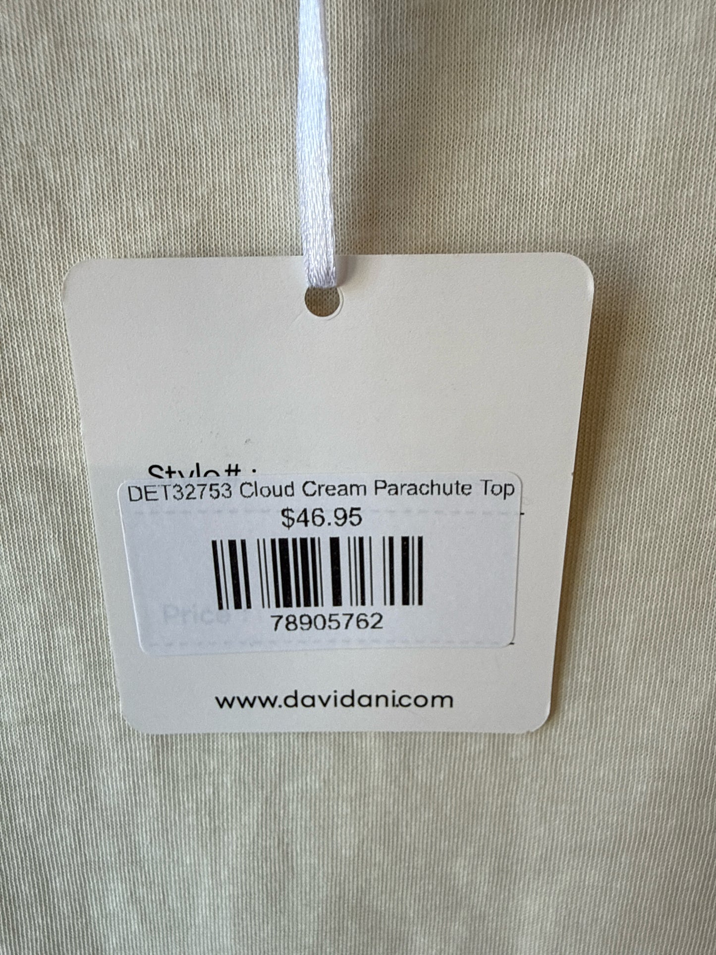Davi & Dani Size S Cream Top