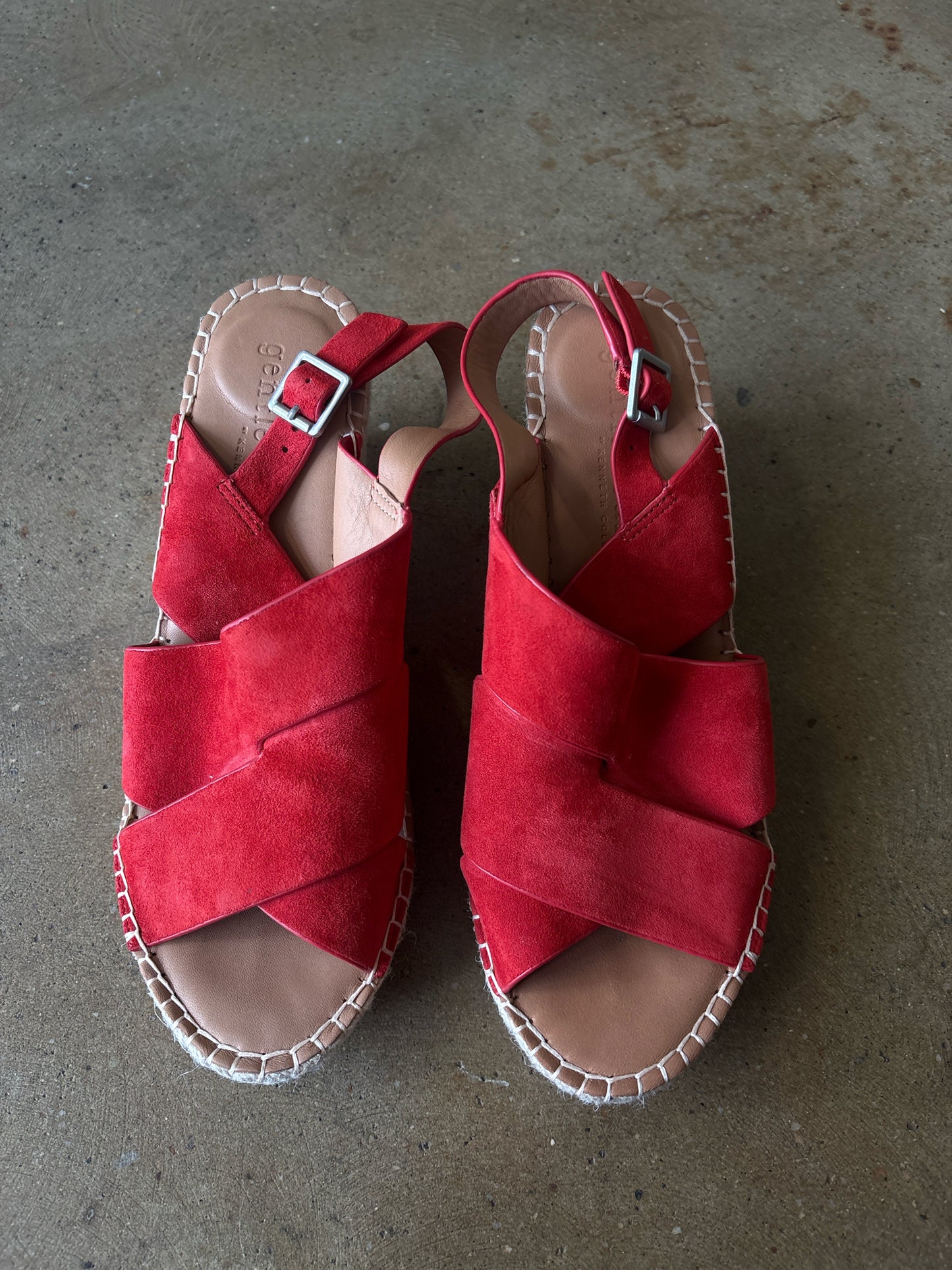 GENTLE SOULS Shoe Size 9.5 Red Wedge