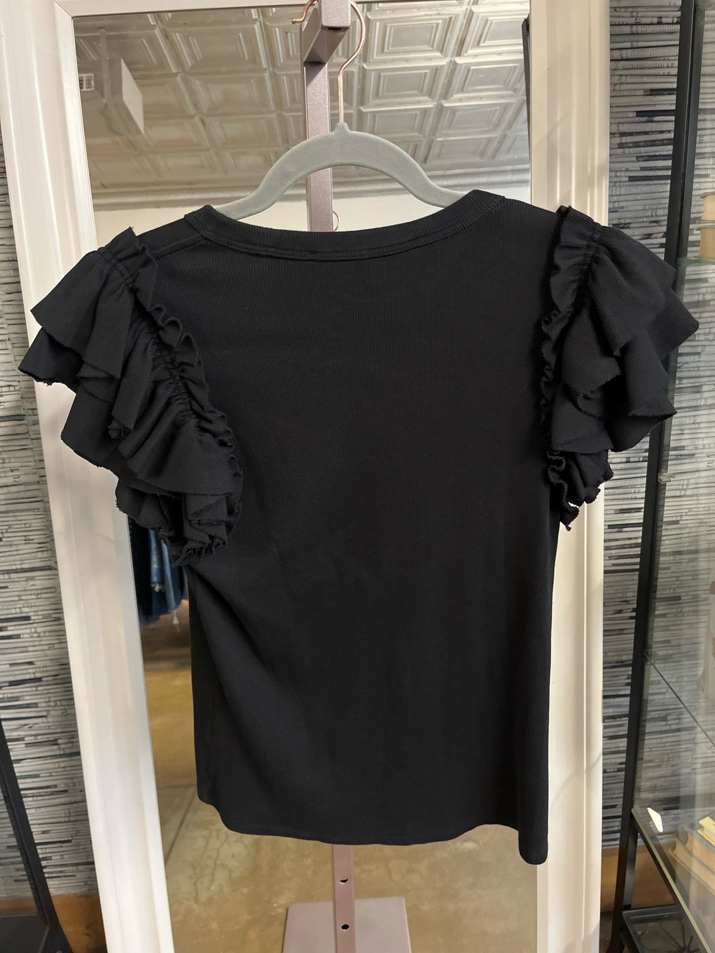VERONICA BEARD Size M Black Ruffles Top