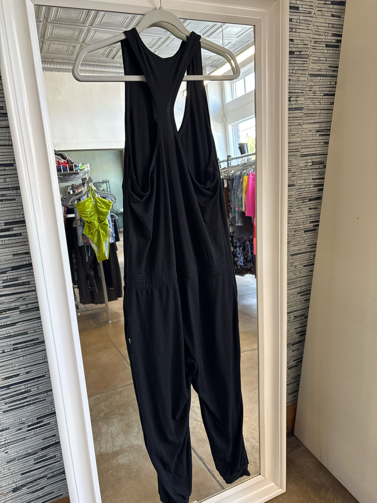 Vuori Size M Black Romper