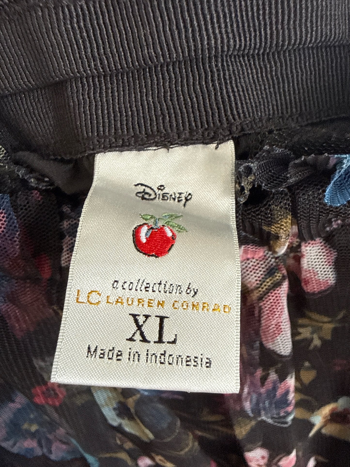 Lauren Conrad Size XL Black/Multi Skirt