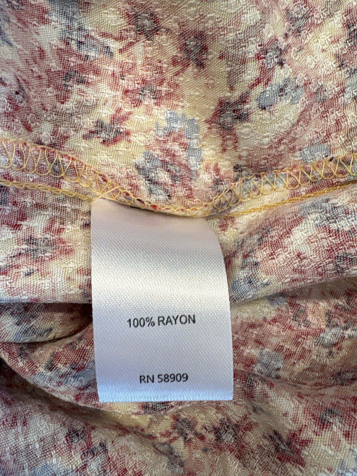 Nurture Size XL pink and blue Top