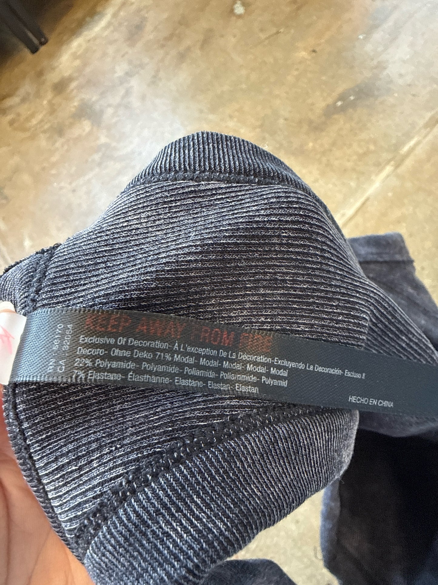 fp movement Size XS/S Charcoal Sportsbra