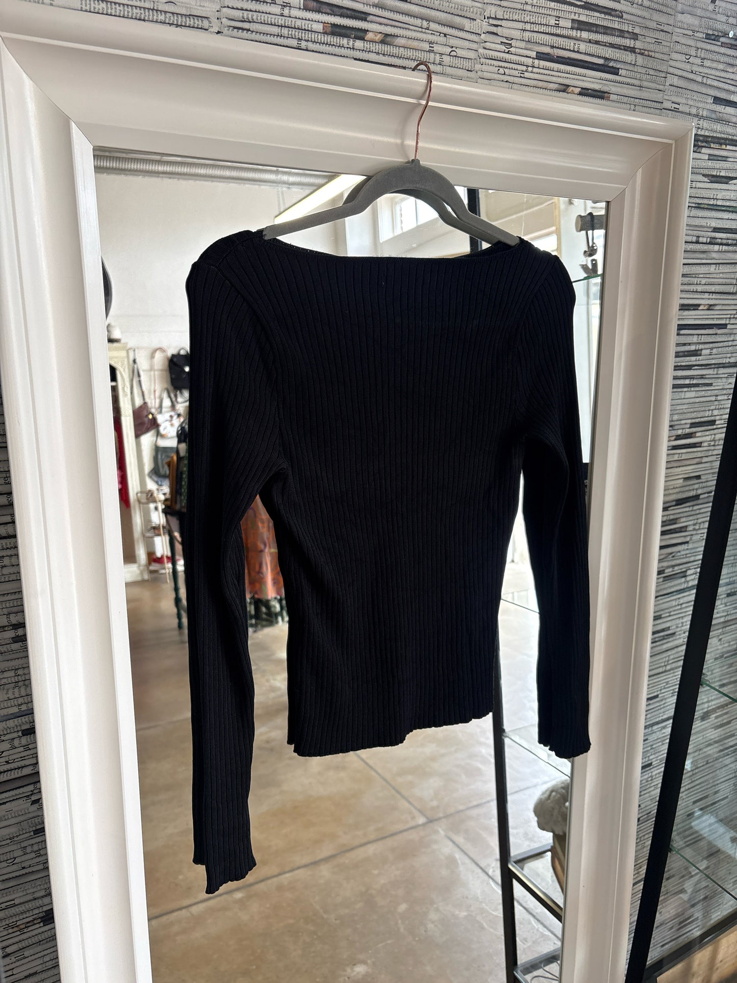 Abercrombie & Fitch Size M Black Ribbed Top