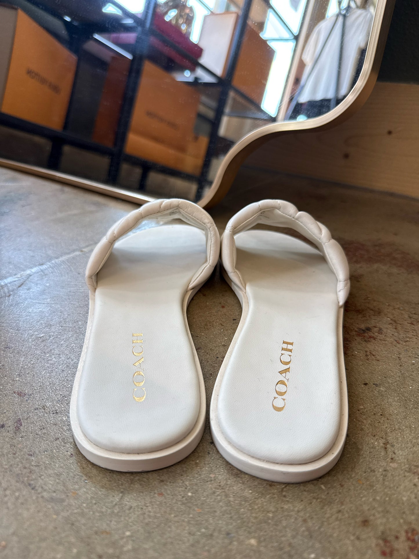 COACH Shoe Size 9.5 White Sandals