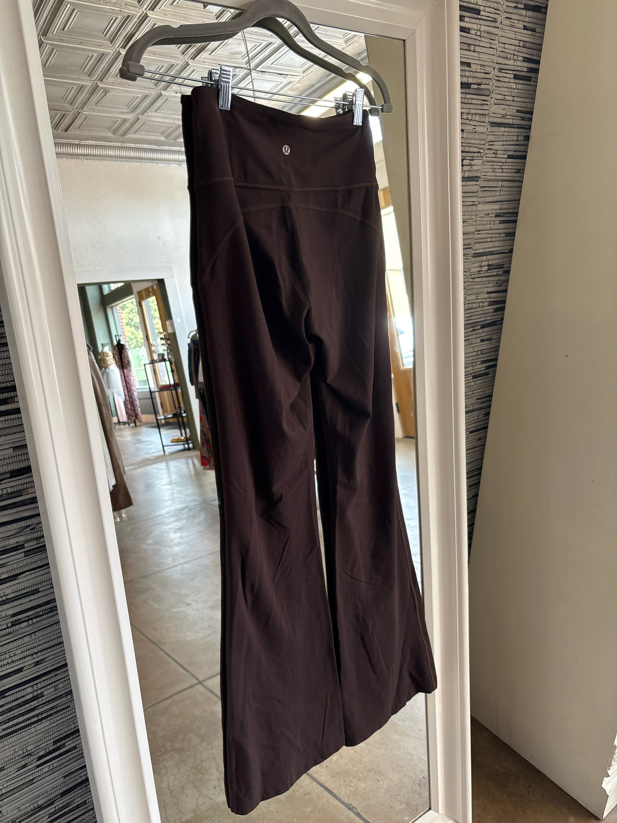 Lululemon Size 6 Brown Legging