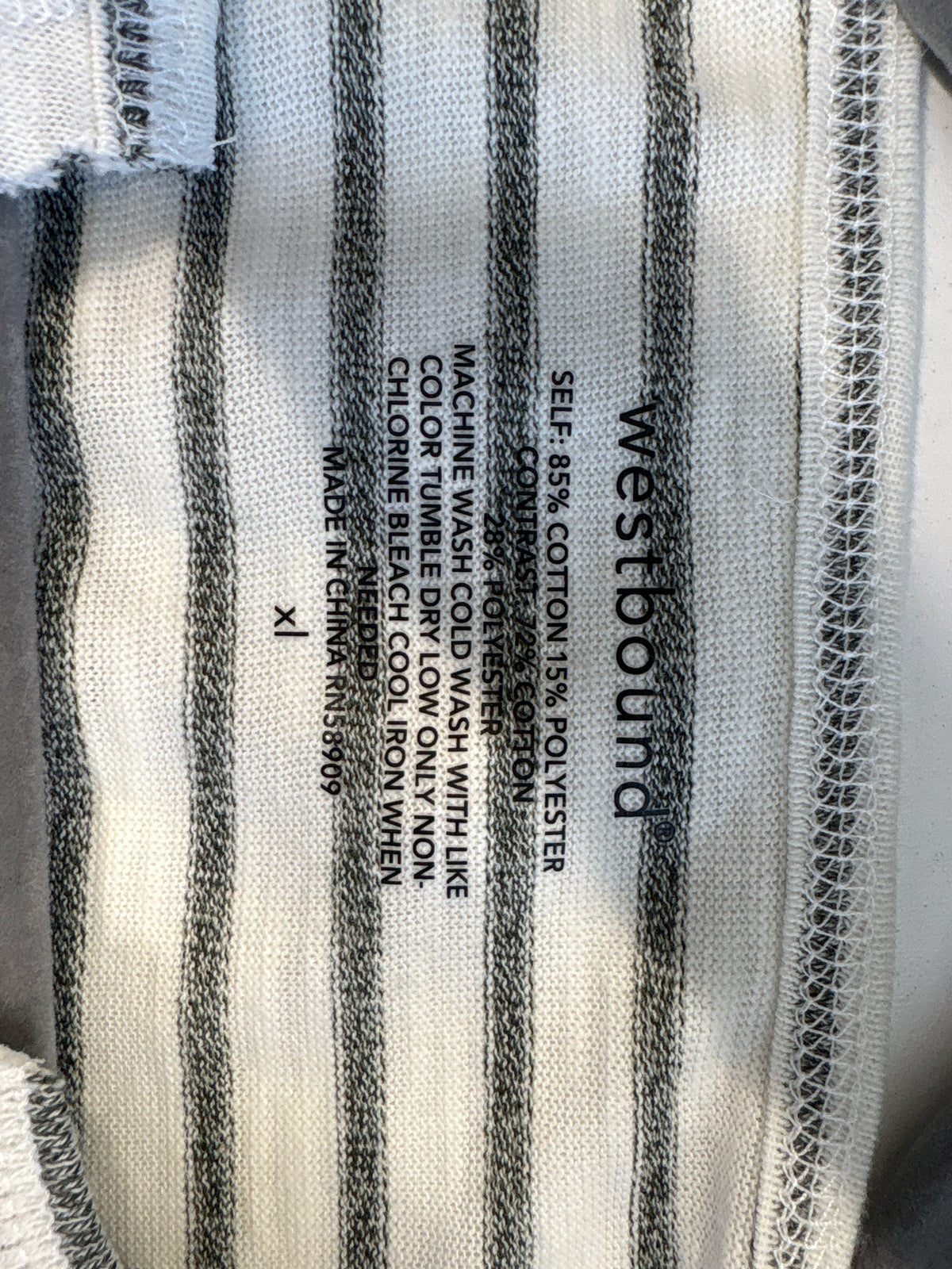 Westbound Size XL grey/white Top