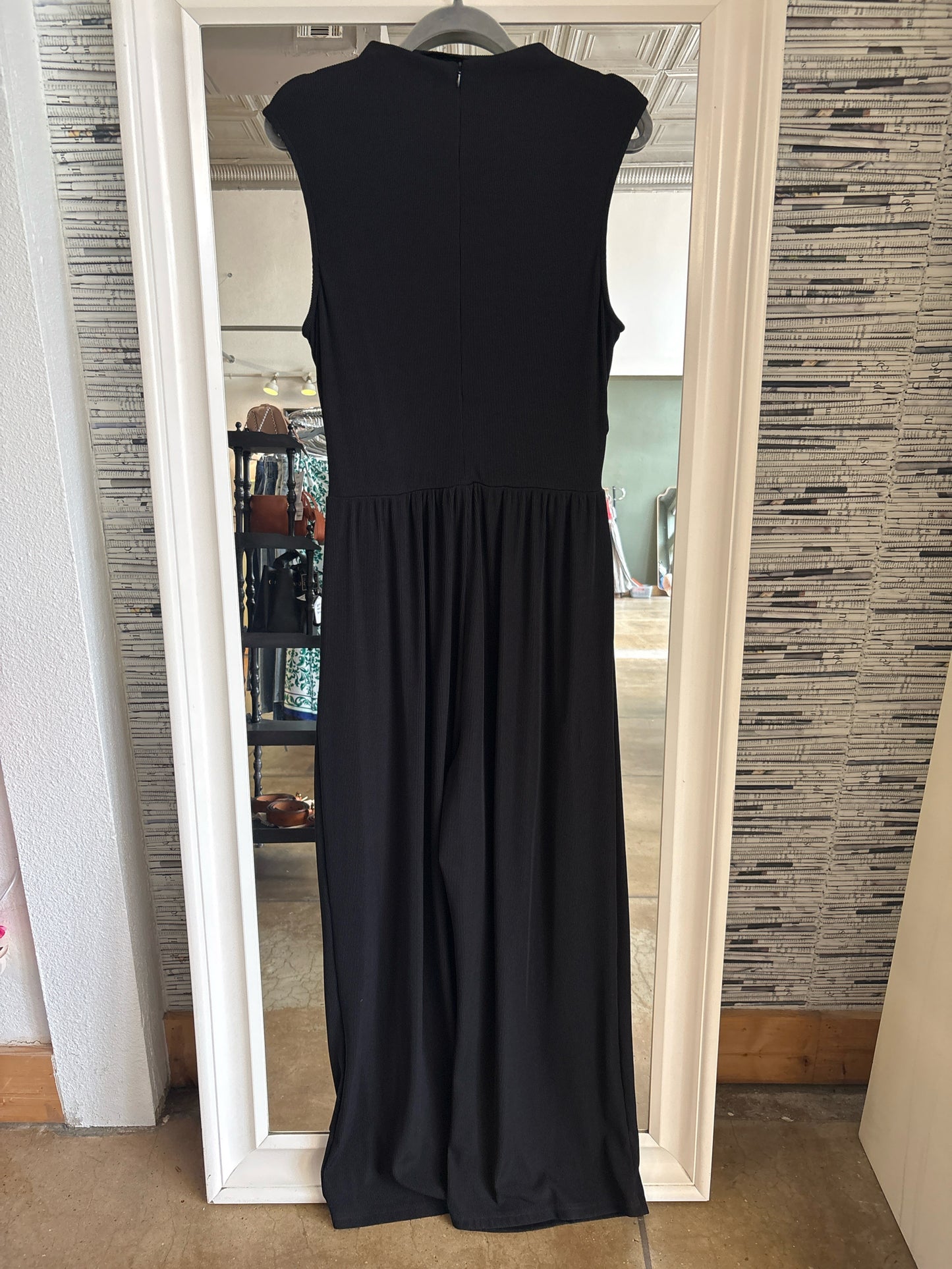 Pretty Garden Size XL Black Romper