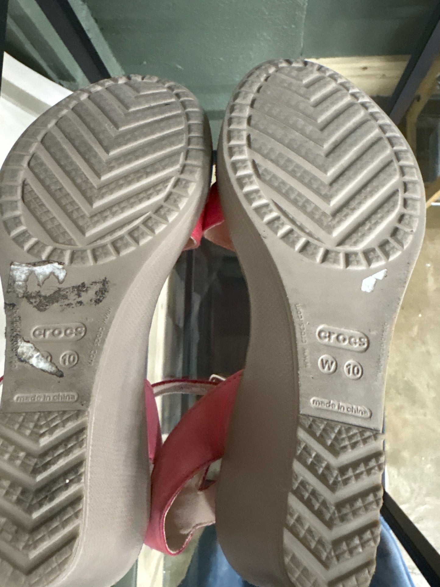 Crocs Shoe Size 10 Pink Wedge