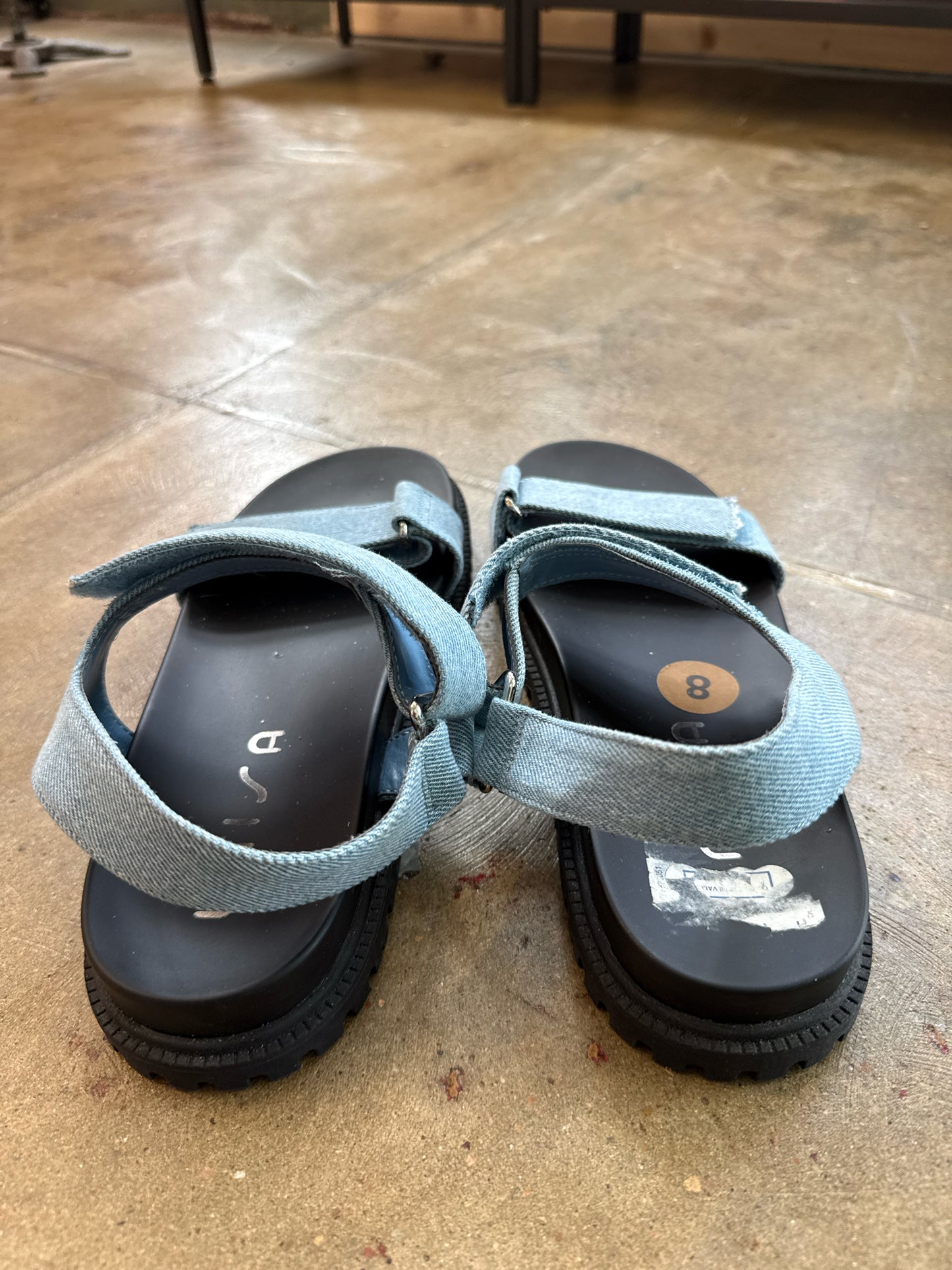 unisa Shoe Size 8 Black/Blue Sandals
