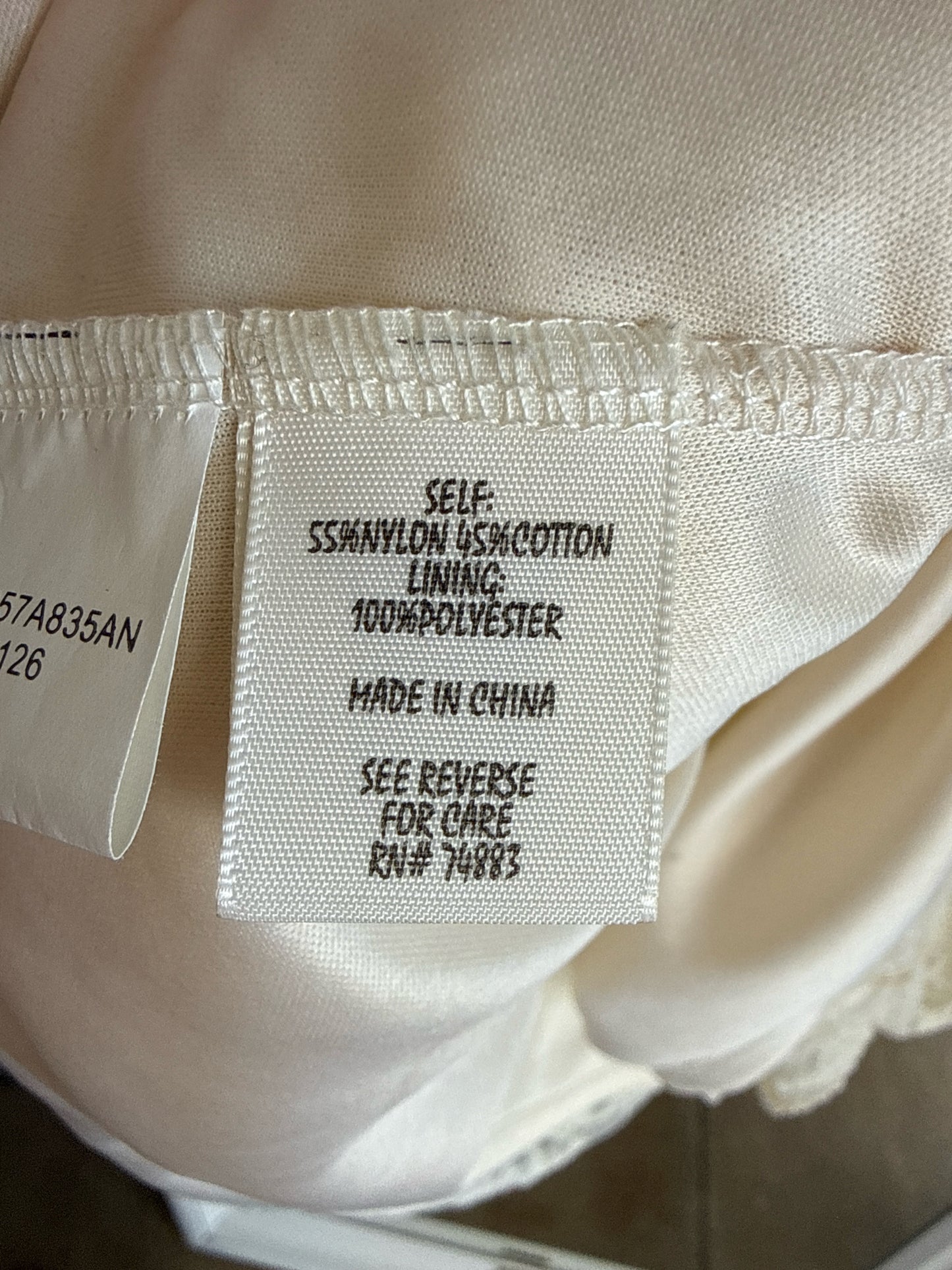 Adiva Size 1X Cream Top