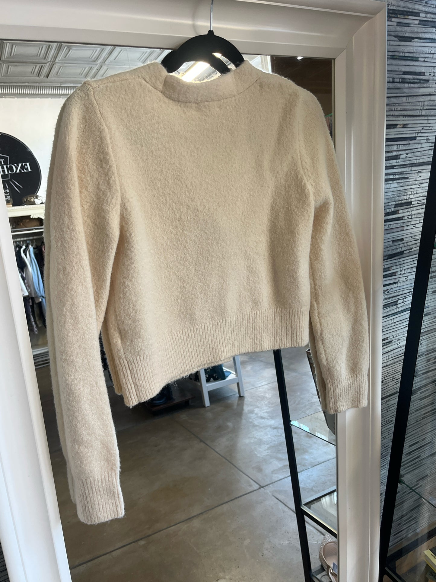 Jessica Simpson Size S Cream Embroidered Sweater