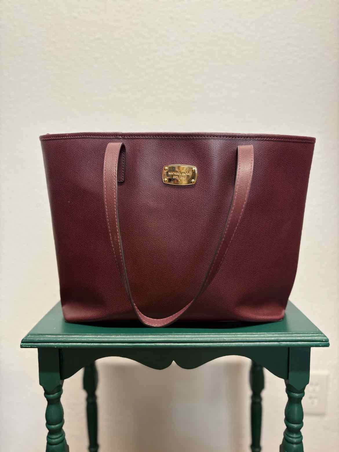 MICHAEL KORS Maroon Solid Purse