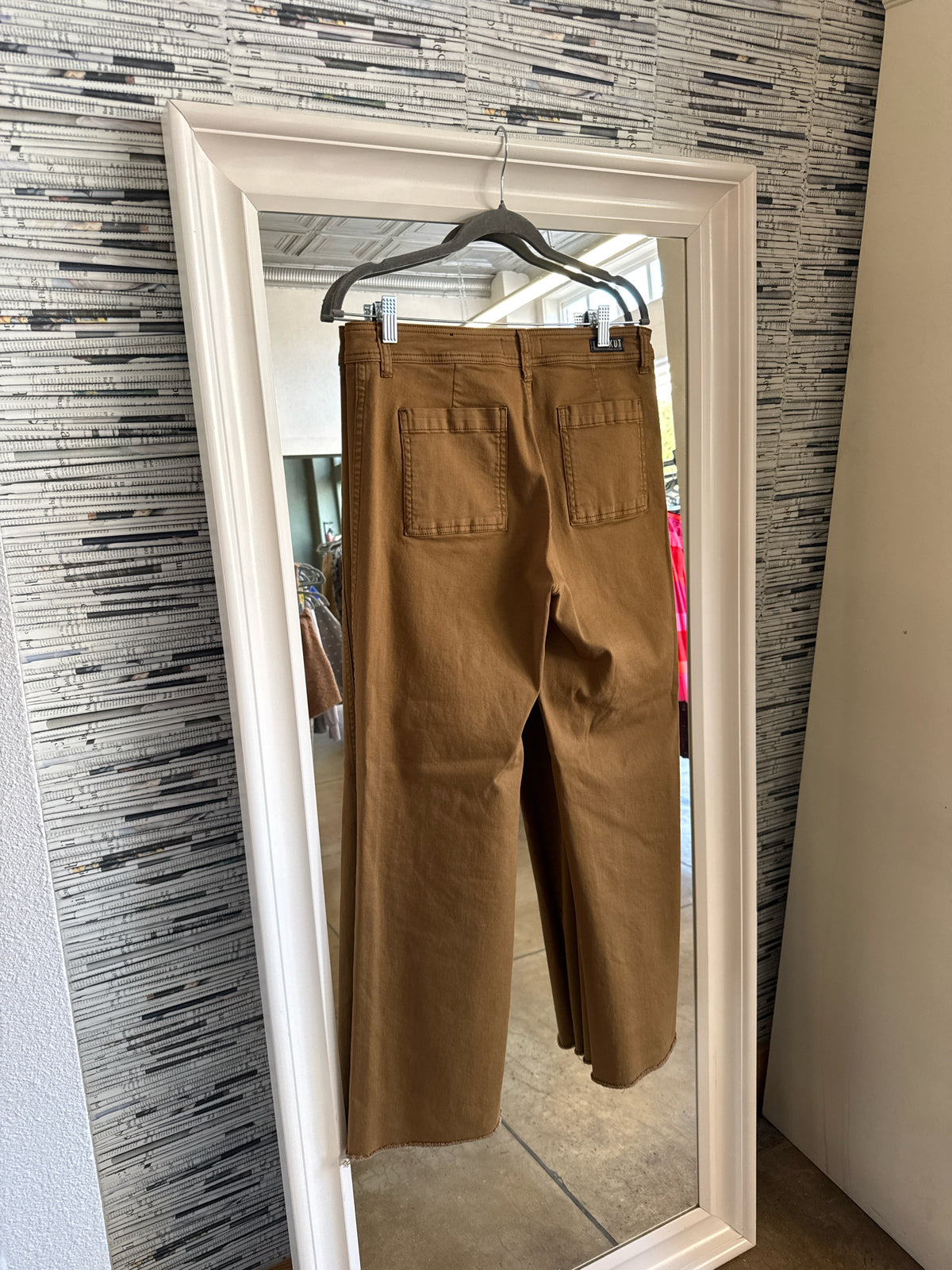 KUT Size 10 Brown Pants