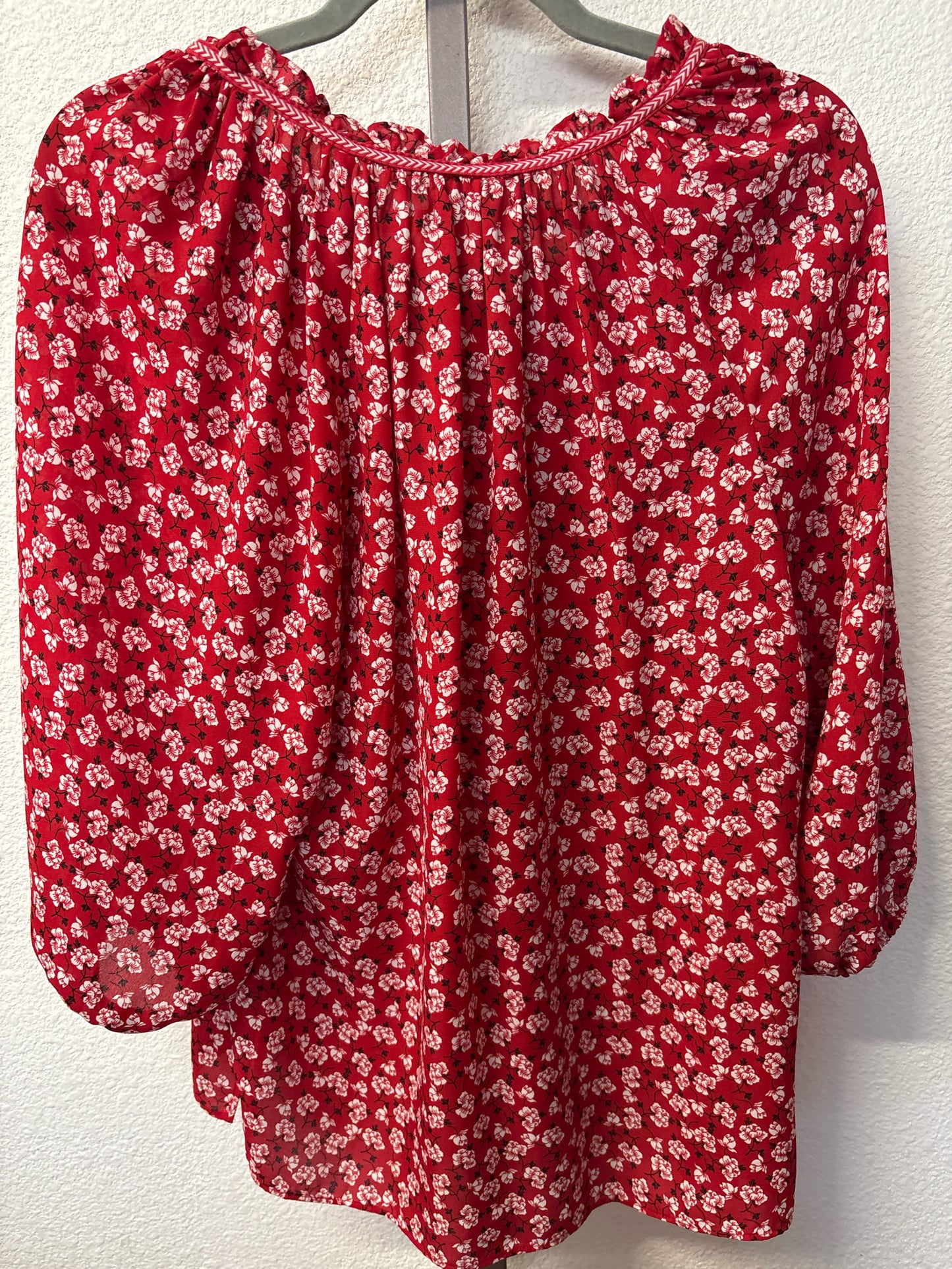 Max Studio Size M Red/White Floral Top