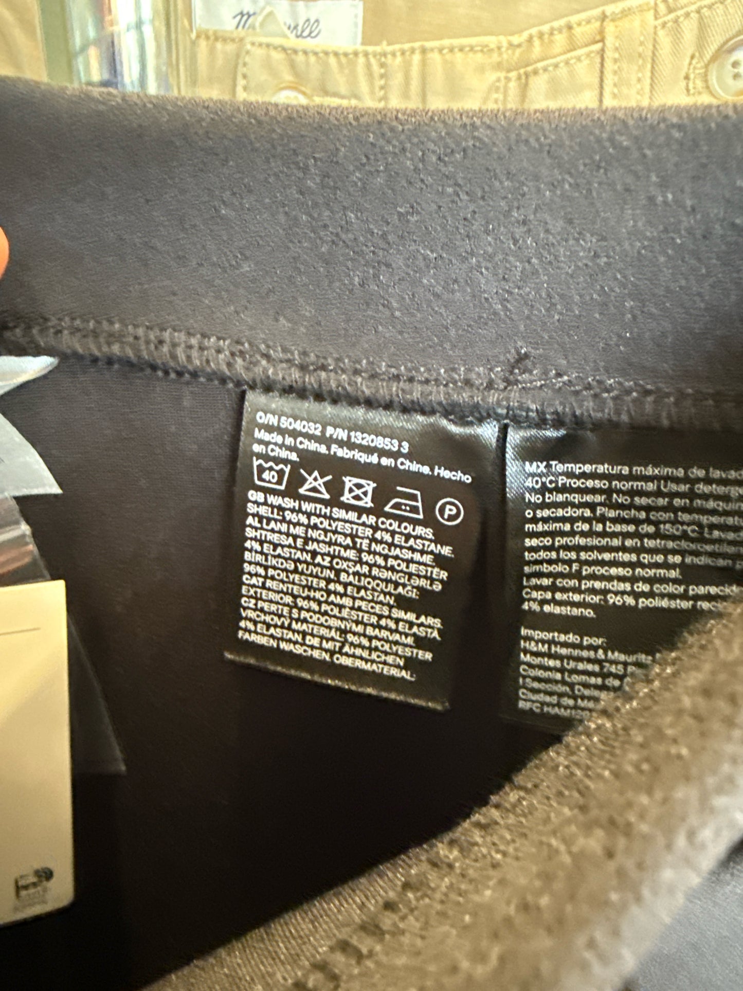 Divided Size S Black Pants