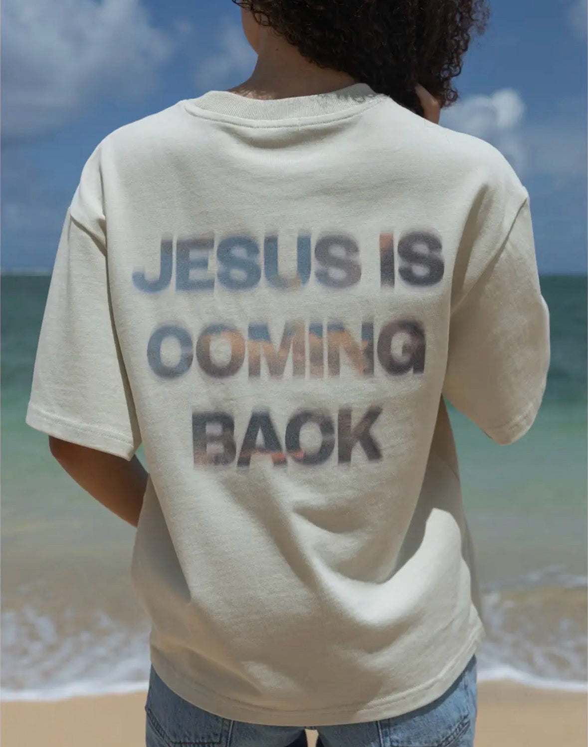 Elevated Faith Size XS Cream Tee